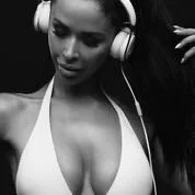 Shiralee Coleman, International Model, Travel Blogger and DJ/Producer explodes onto the music scene with her single ‘Can You Feel It