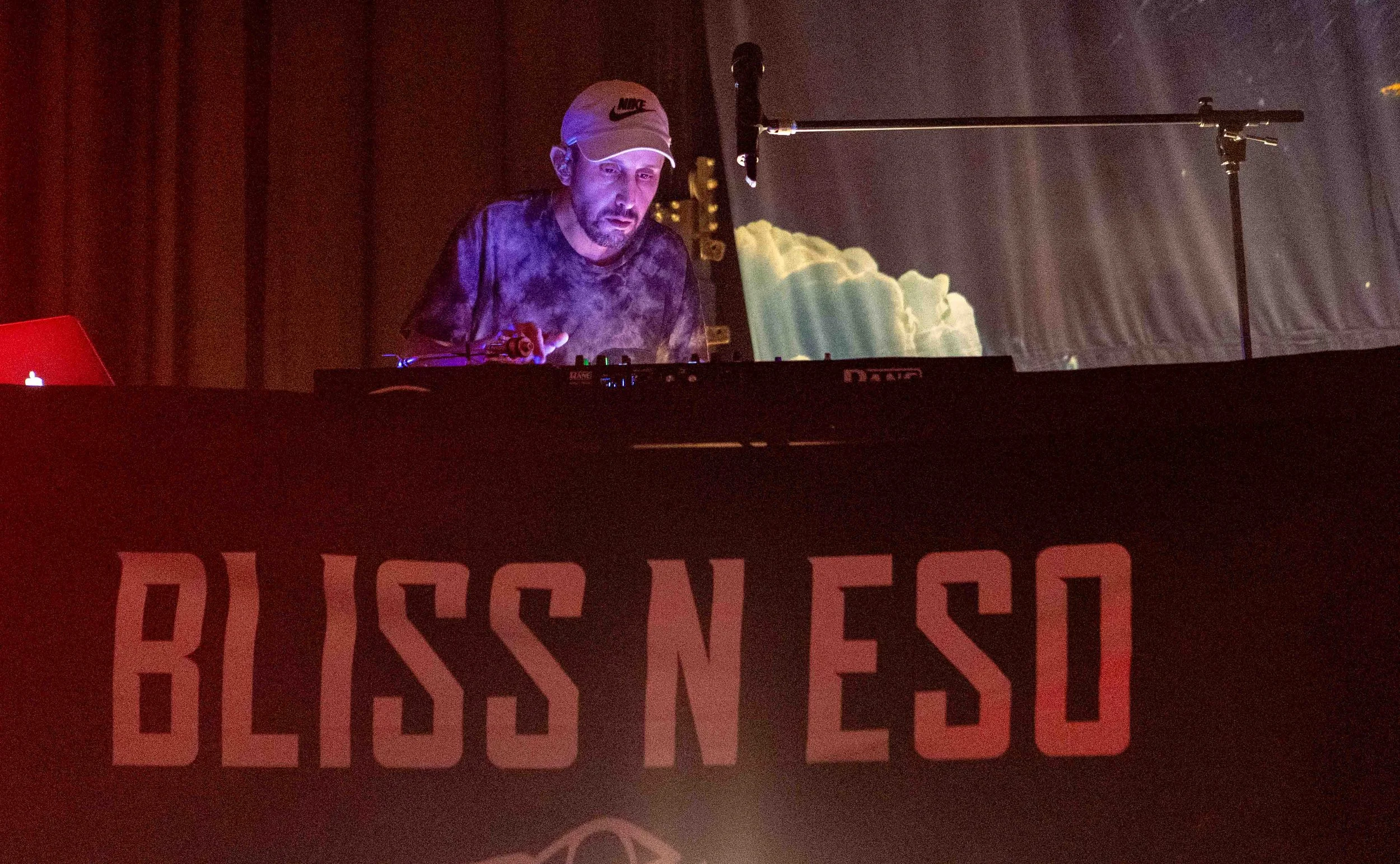 Bliss n Eso Party On The Moon 060625 SM-8797.jpg