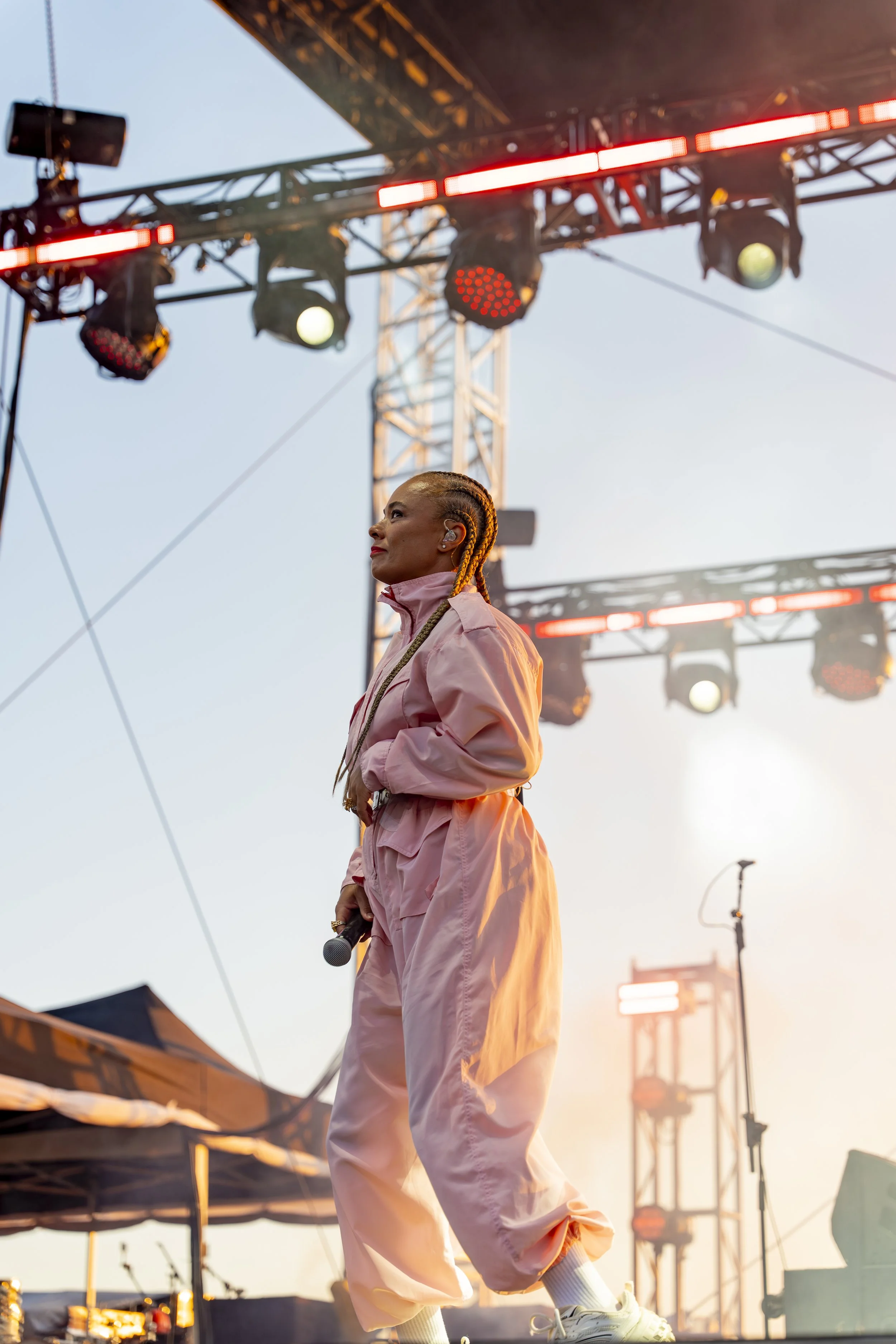 Sneaky Sound System-16.jpg