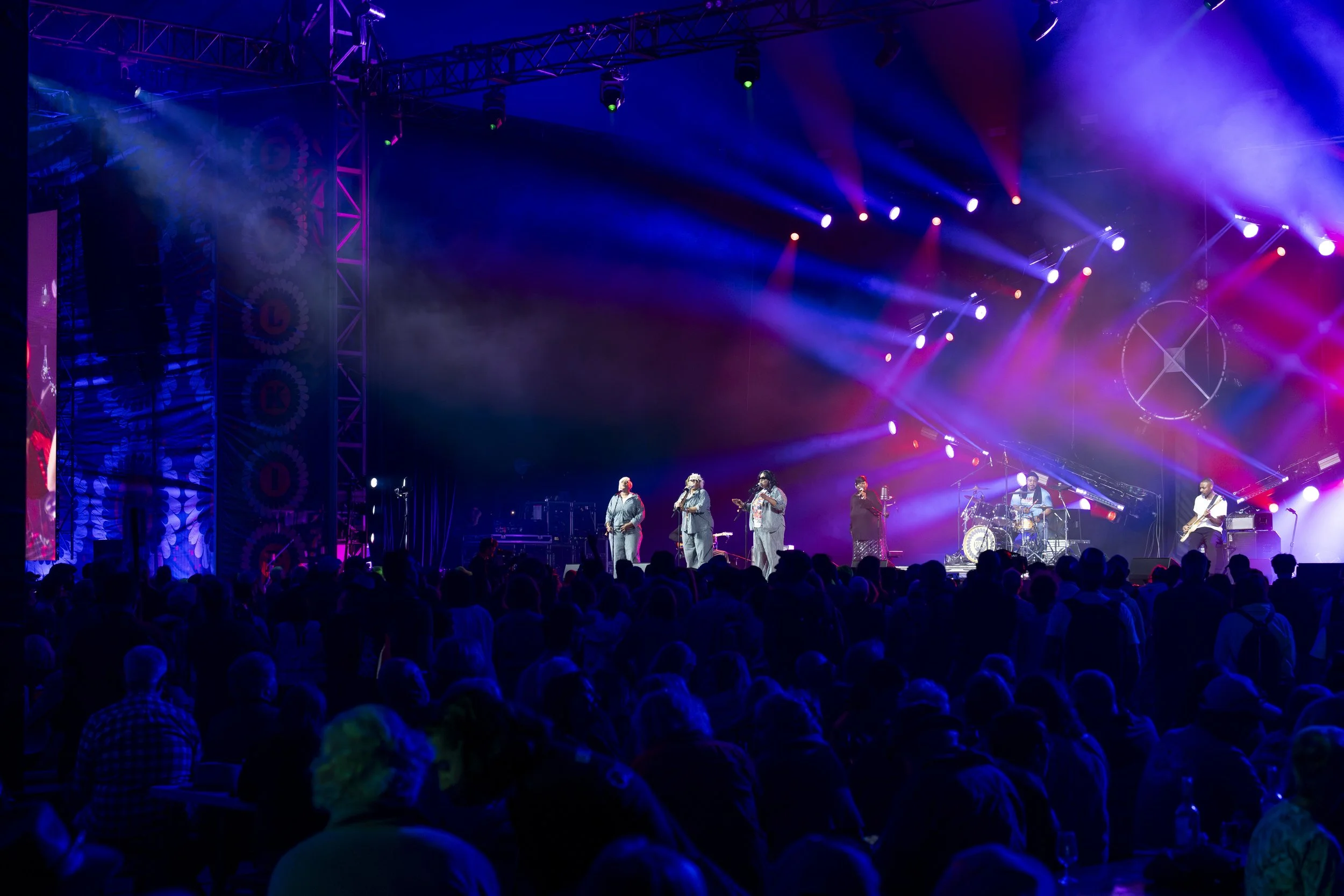 Annie & The Caldwells-12.jpg