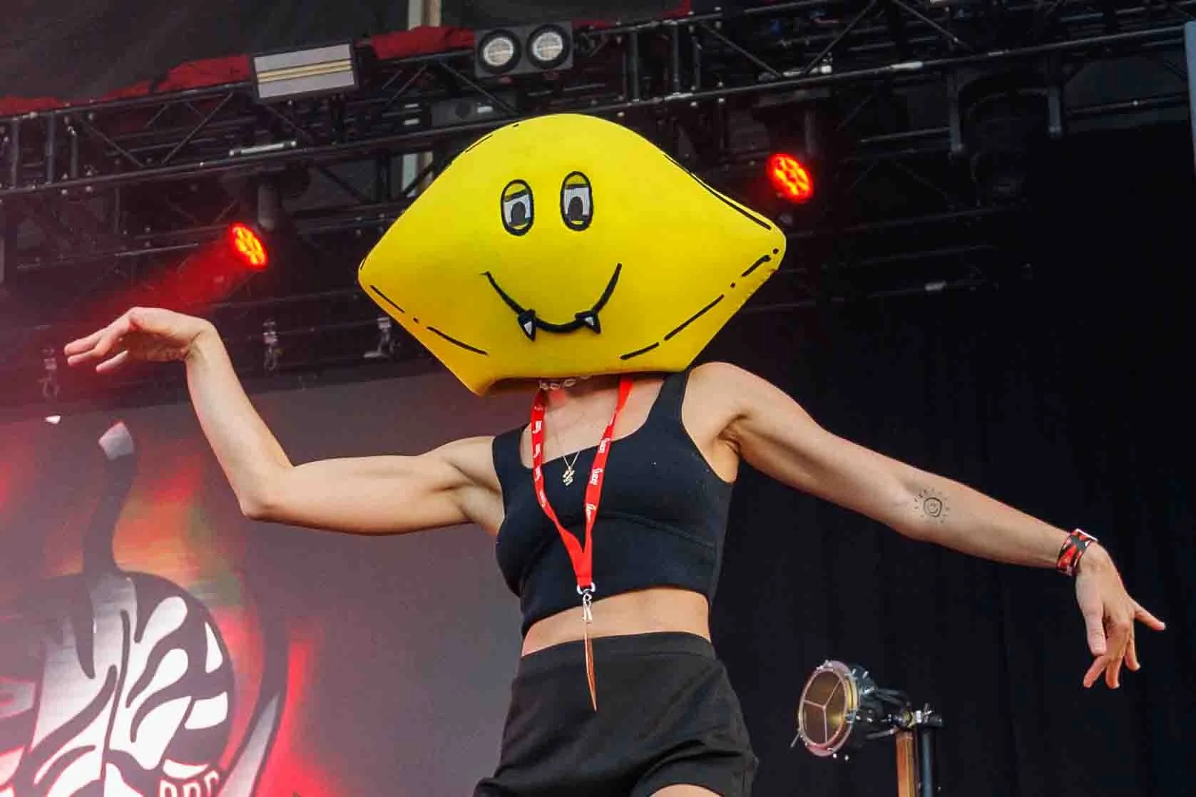 DopeLemon_Groovinthemoo_090526_MFA_D-4.jpg