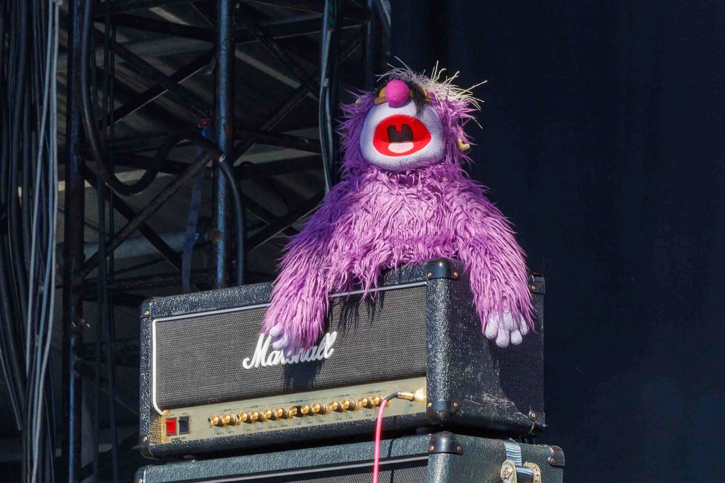 Maples_Groovinthemoo_090526_MFA_D-6.jpg