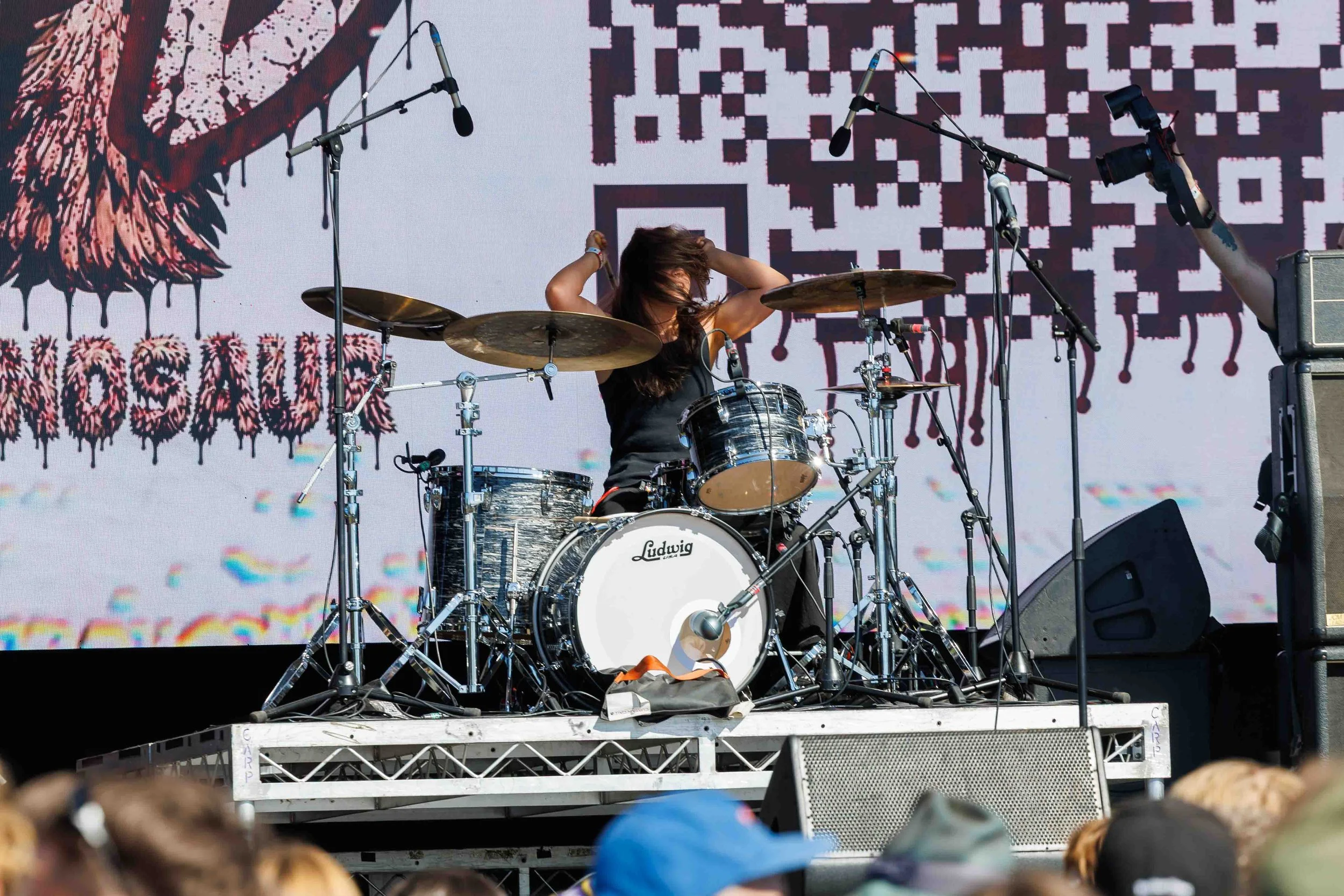 Maples_Groovinthemoo_090526_MFA_D-10.jpg