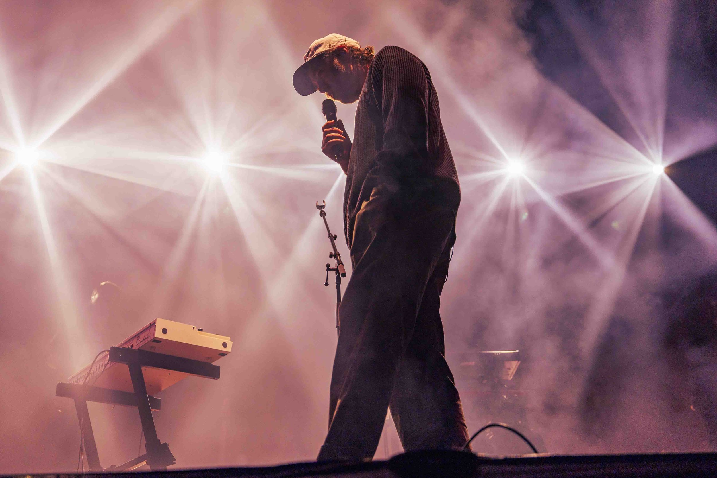 Matt_Corby_Groovinthemoo_090526_MFA_D-2.jpg
