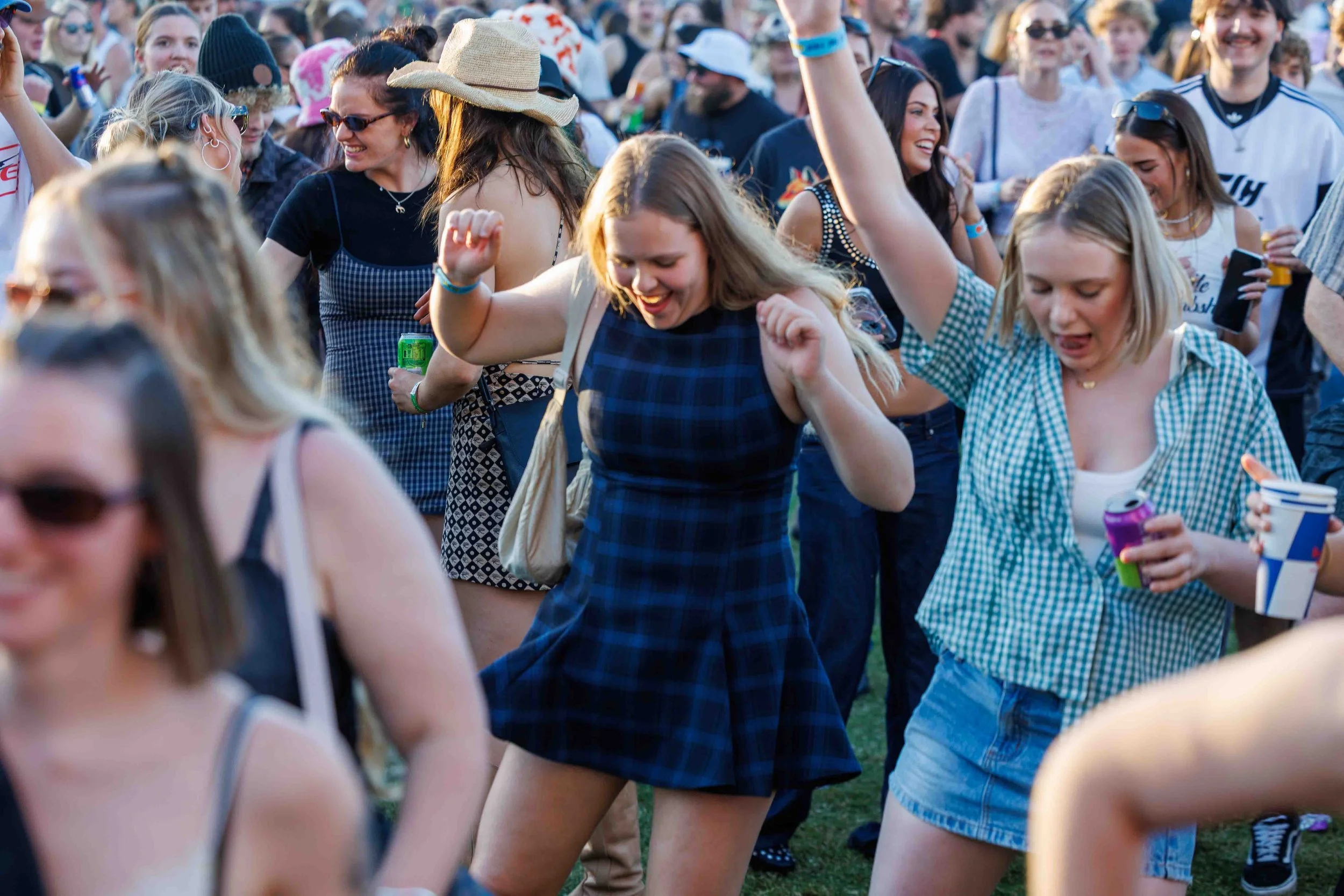 Socials_Groovinthemoo_090526_MFA_D-52.jpg