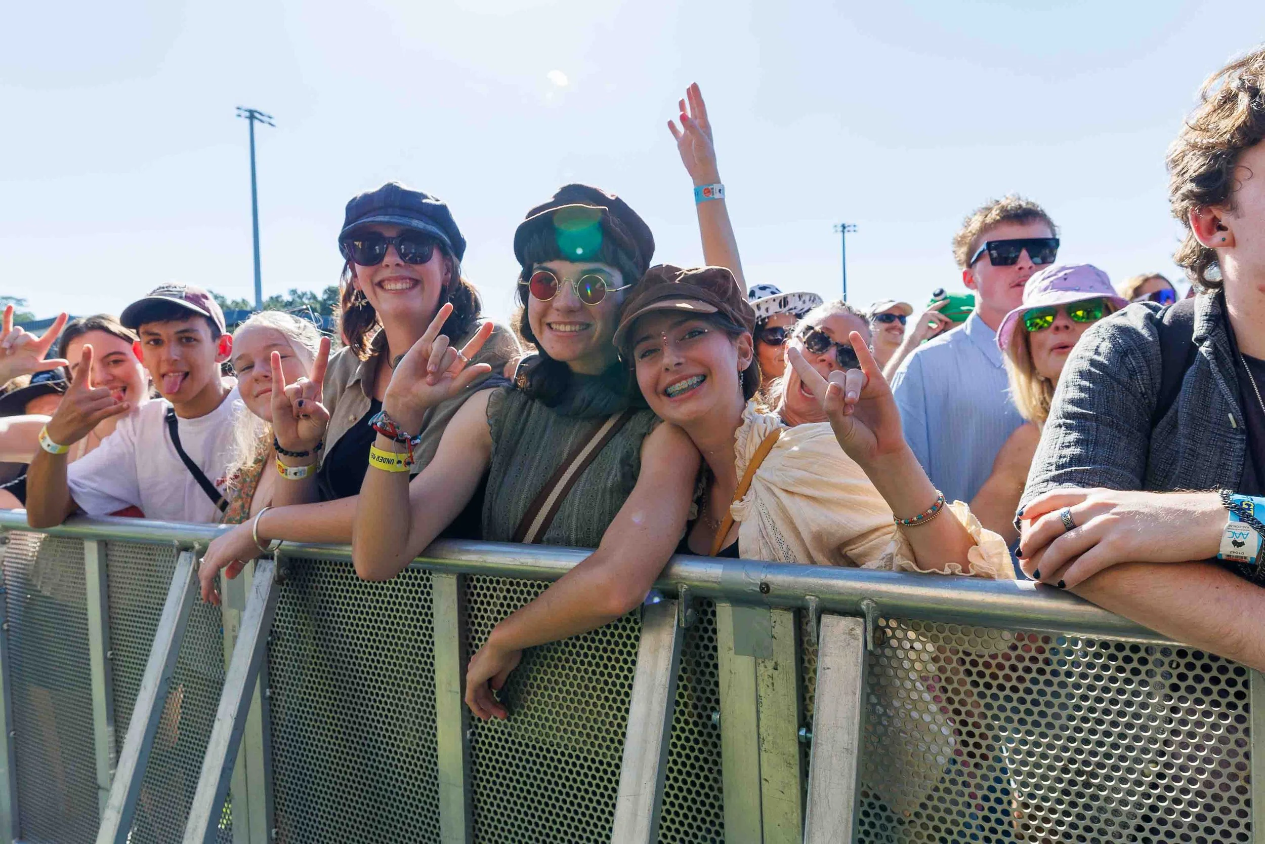 Crowd_Groovinthemoo_090526_MFA_D-8.jpg