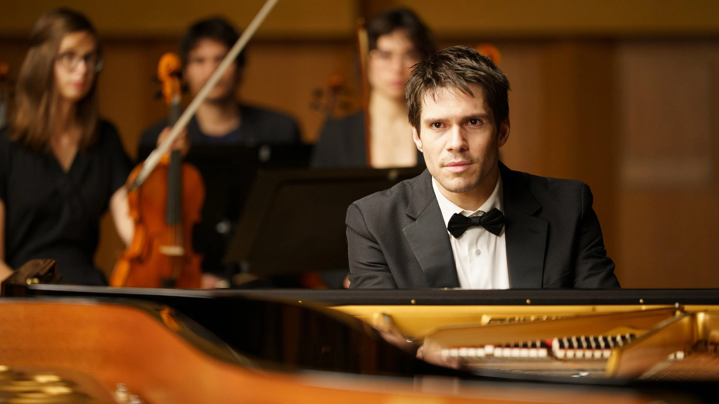 François Civil, DEUX PIANOS de Arnaud Desplechin ( 2025 ), Why not productions, France