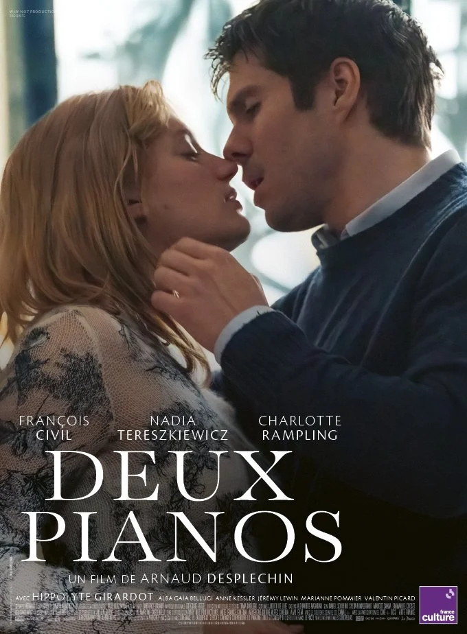 L’affiche de DEUX PIANOS d’Arnaud Desplechin ( 2025 ), Why not production, France.