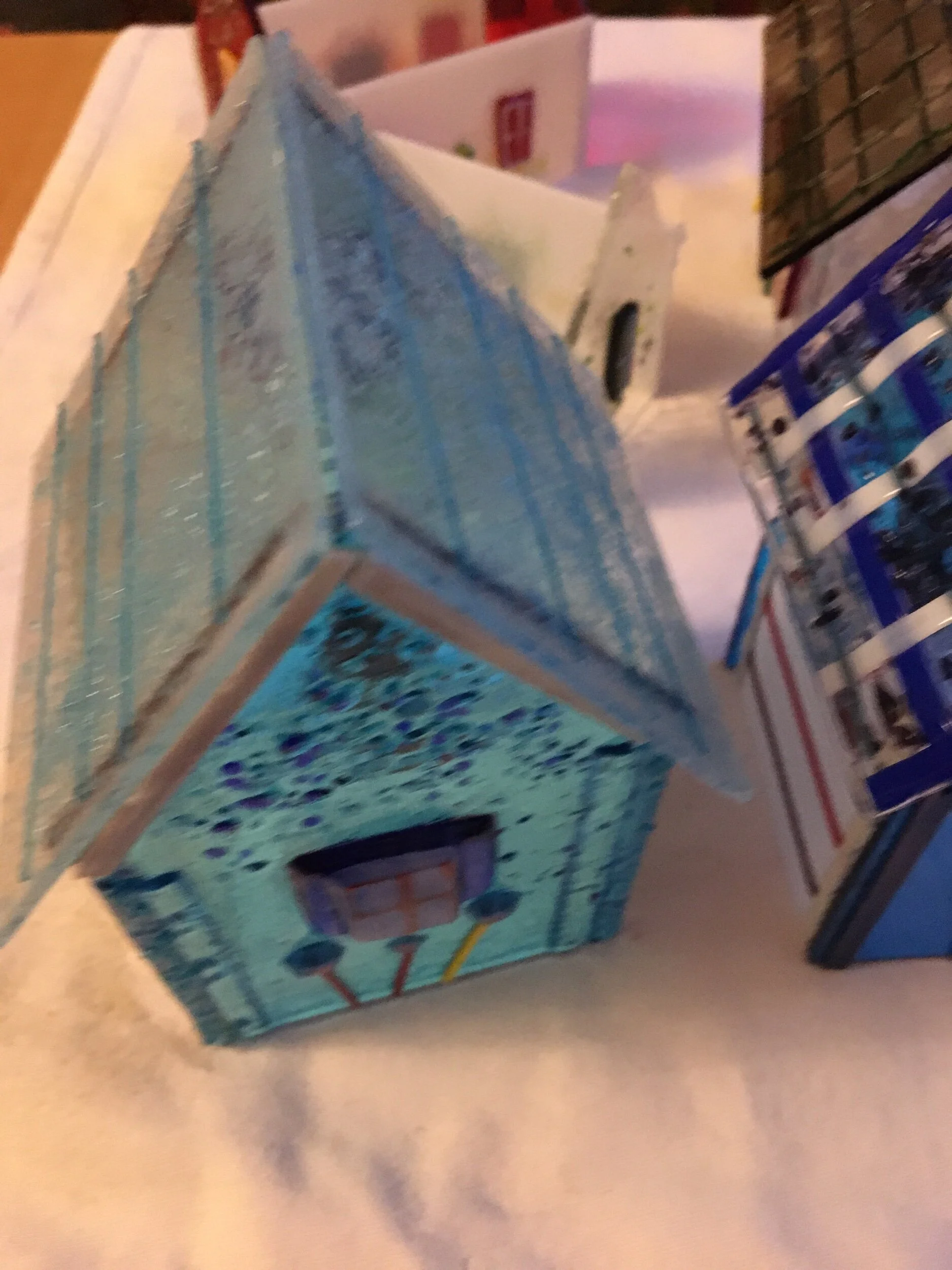 30DB8256-7B1B-4A3B-8343-47A14BE09B2C