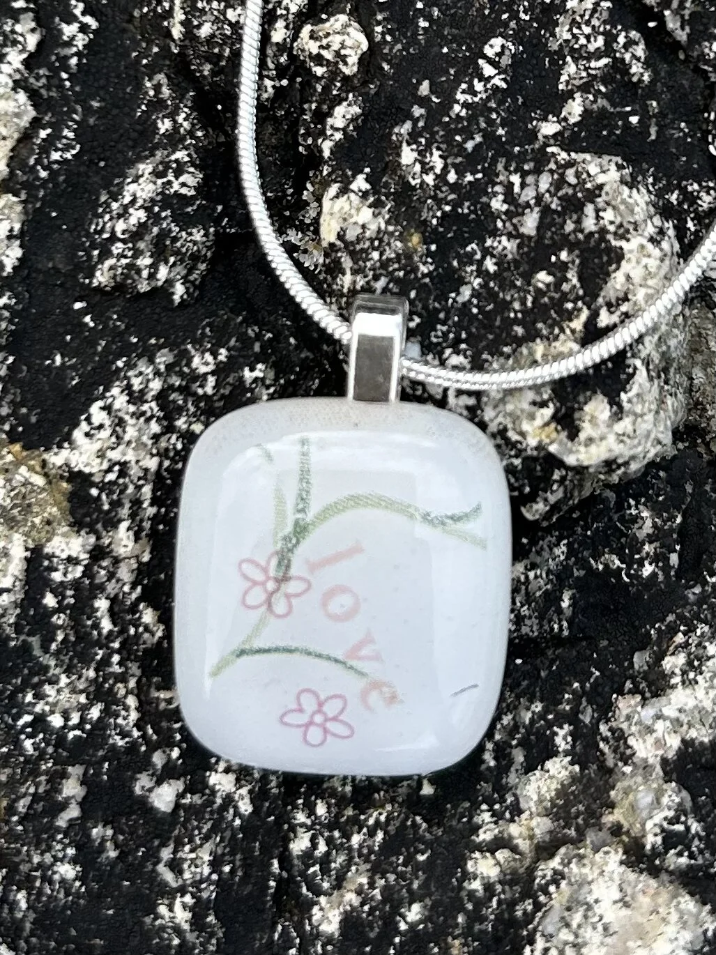 4F0CED62-599B-4E8E-B623-6CD2080ED6C8