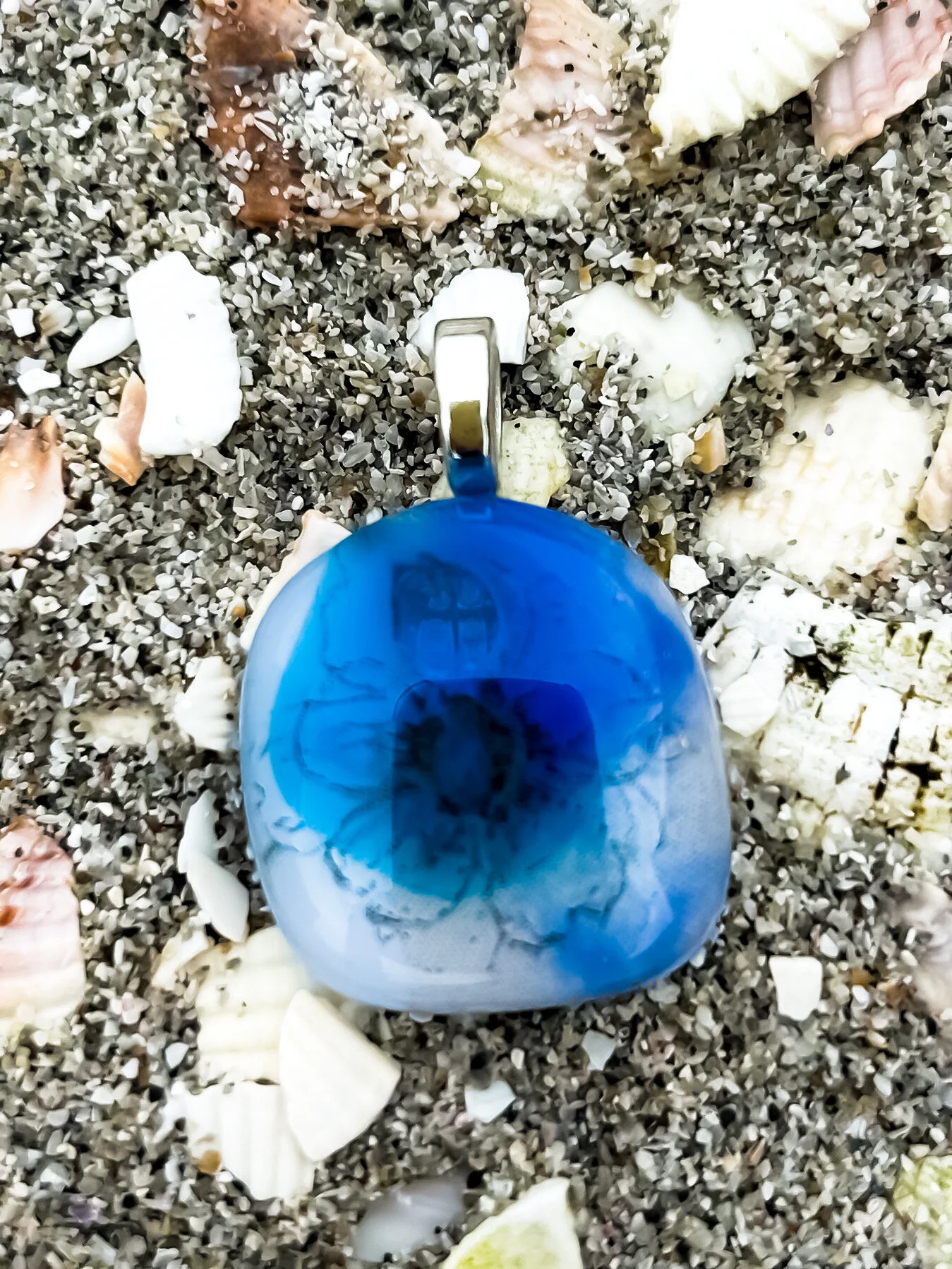 29D27C5A-94A9-437B-AF19-CB62D7BF380E