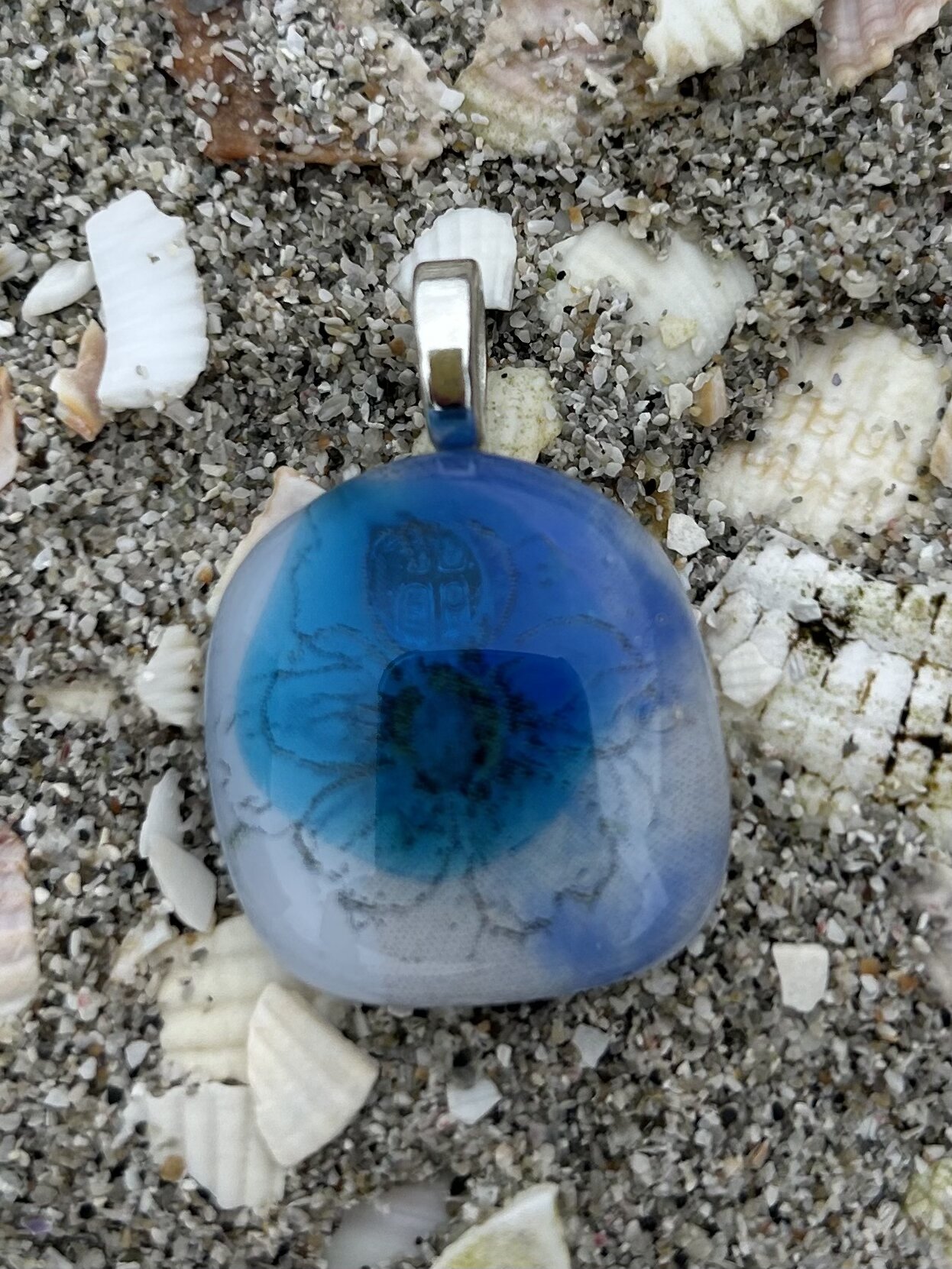 4DD08439-86BE-43A8-A7D4-479424D7FE24