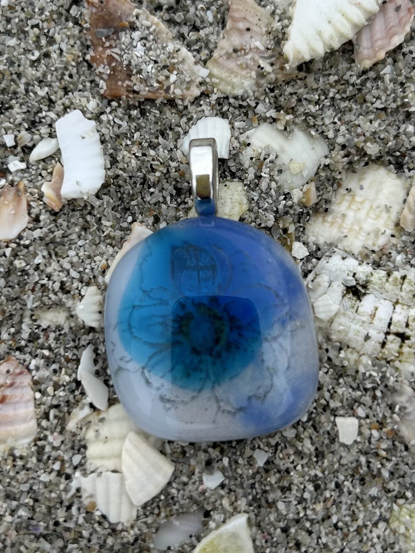 E2F83C34-9D50-4EEA-A33C-D8FF83B32C25