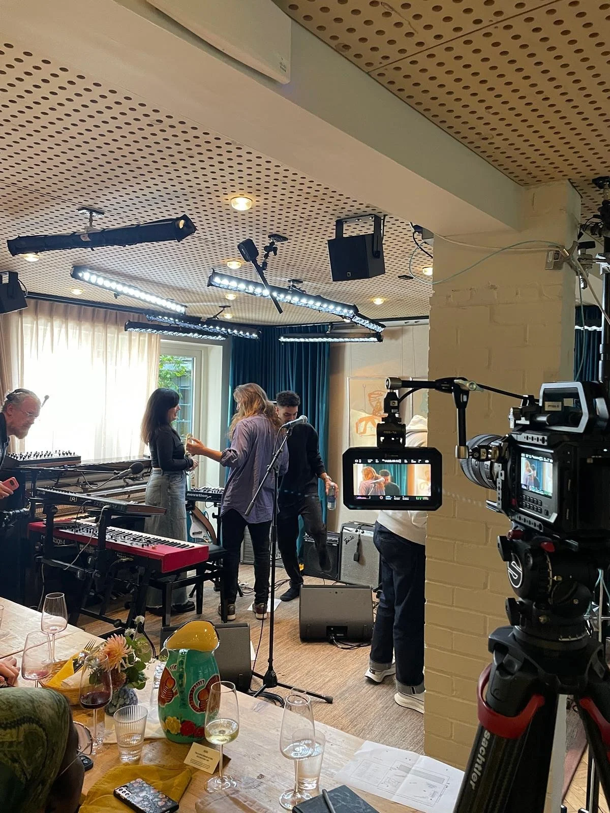 You can now find the full 5db Lunch with ... session YouTube, such a special day ❤️ 

One thing I&rsquo;ve really been reflecting on since releasing the album, is how special it feels to play my music live.  My music has never been just about the voc