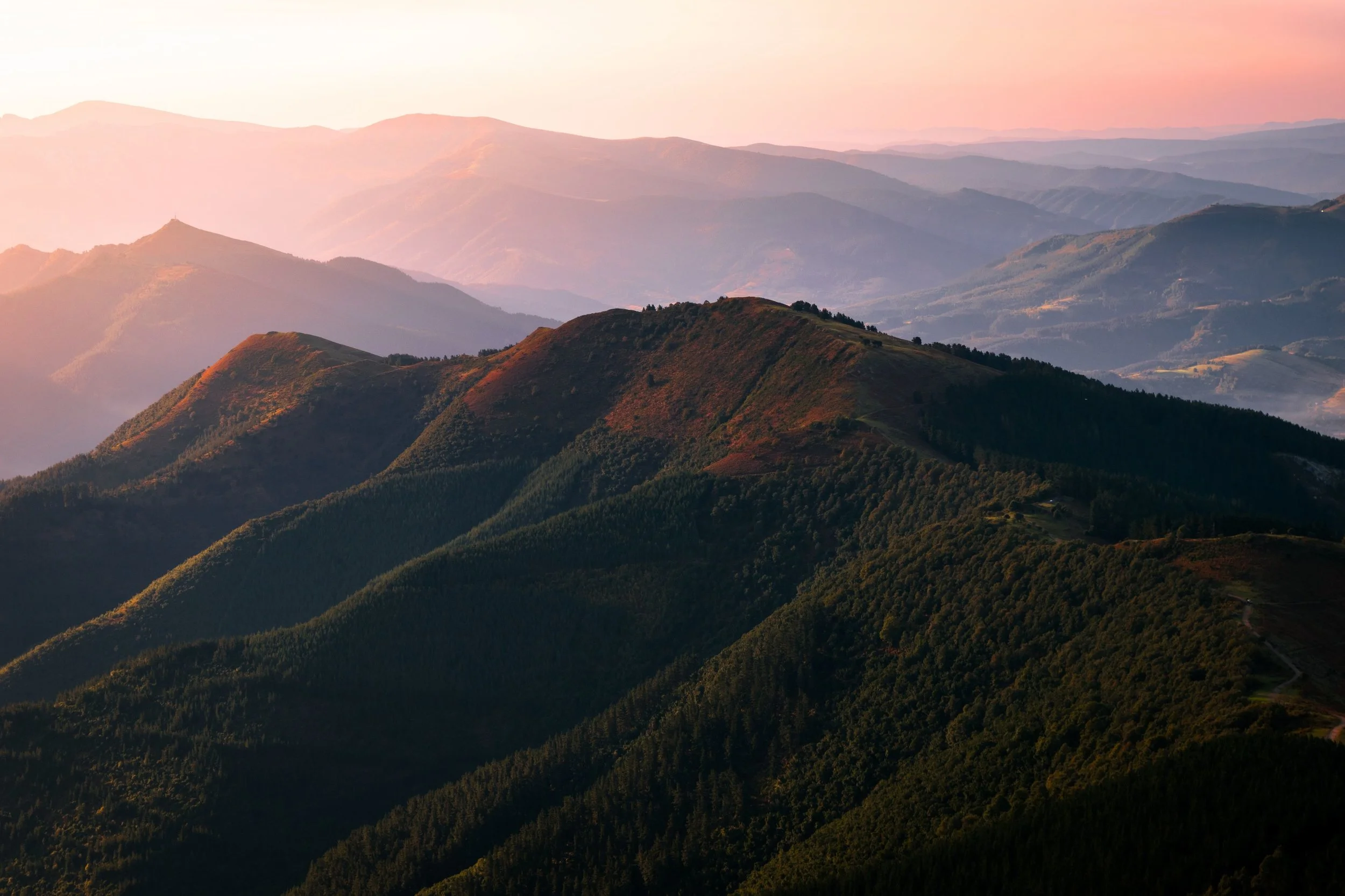 Mountains photo to put MT JAC on .jpg