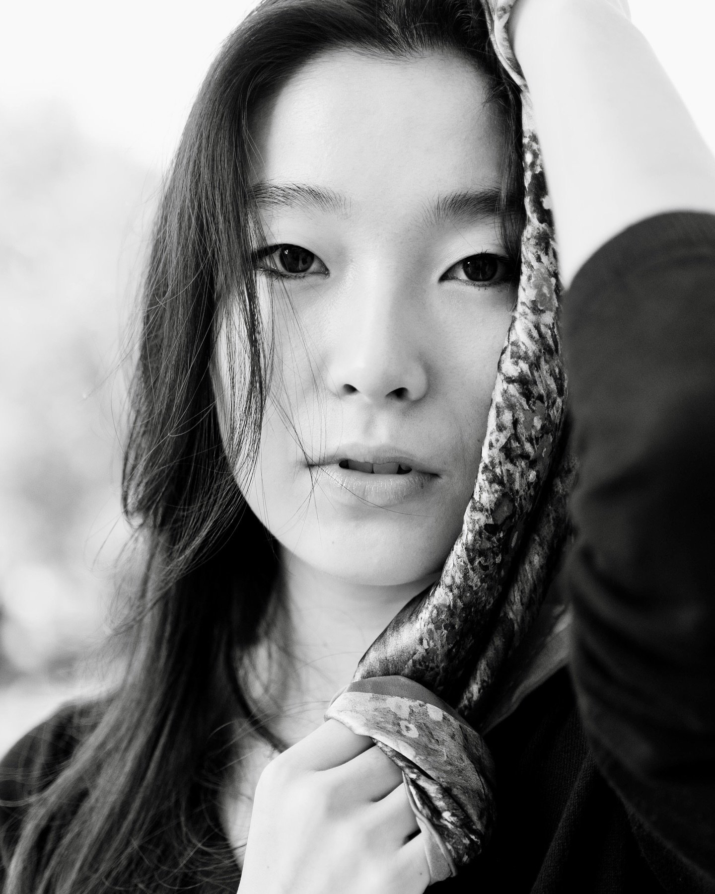 📸
.
.
#bnw #blackandwhite #monochrome #portrait #bnw_rose #vienna #viennaphotographer #outdoor