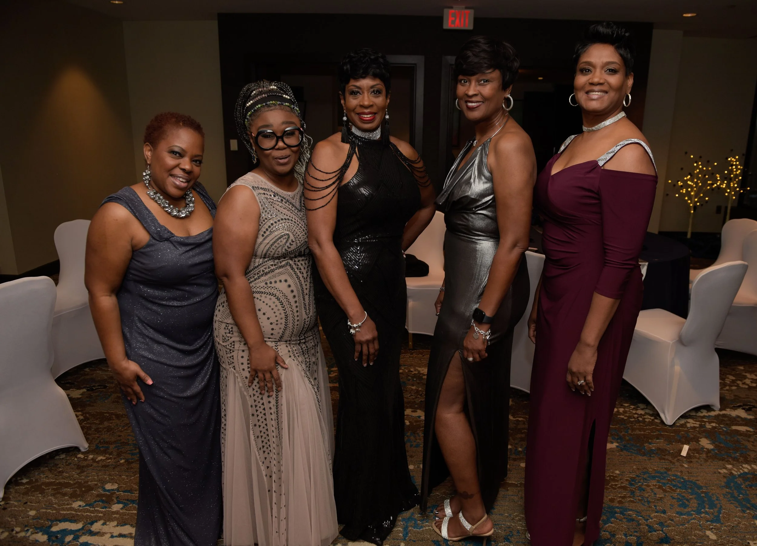 Ladies 1.jpg