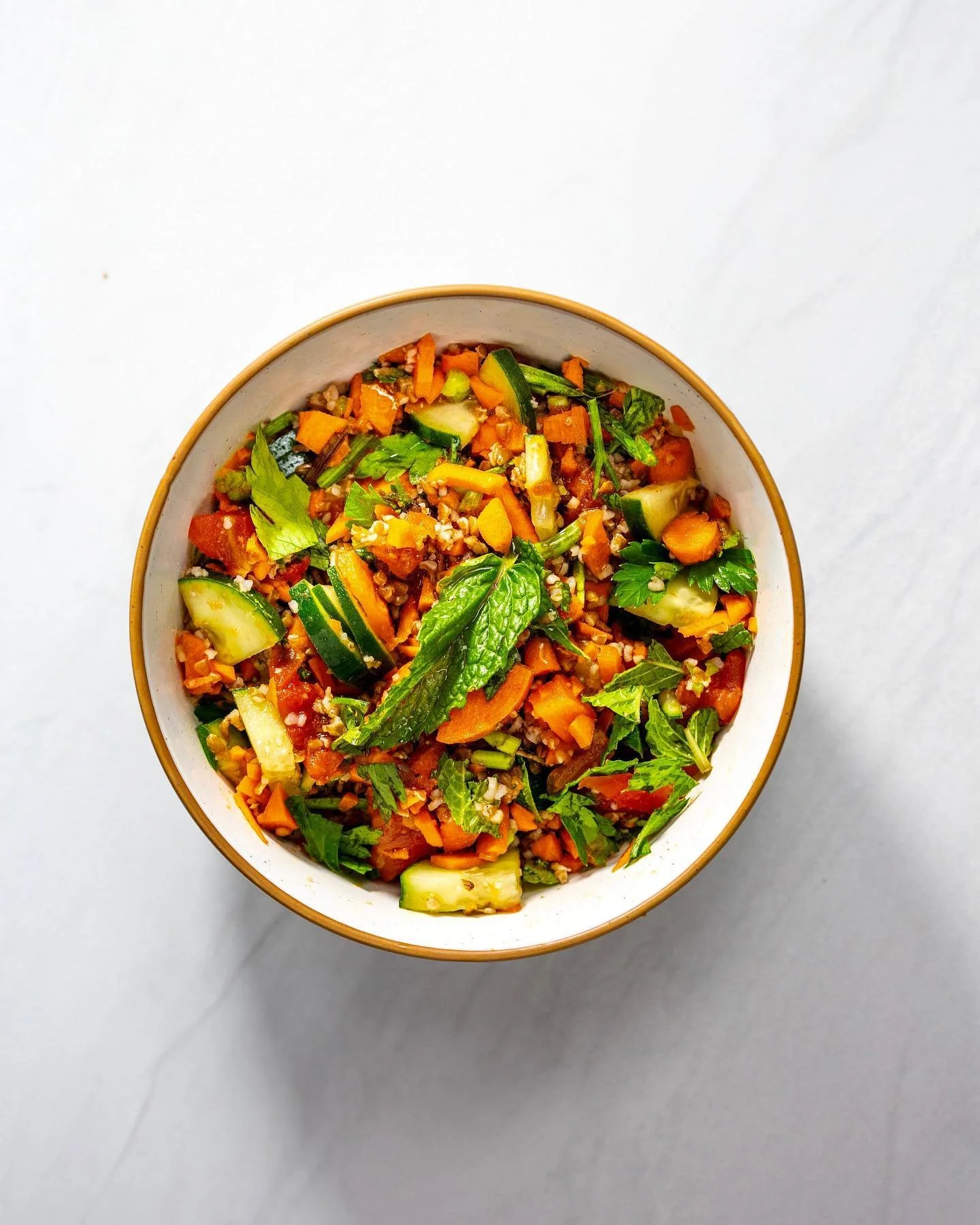 &ldquo;Sometimes, you need just need to eat an entire cucumber&rdquo;...or you could add it to a Tabbouleh Salad and call it a day.
🍴: Tabbouleh Salad, &ldquo;Homestyle Cookery&rdquo; by @mattymatheson