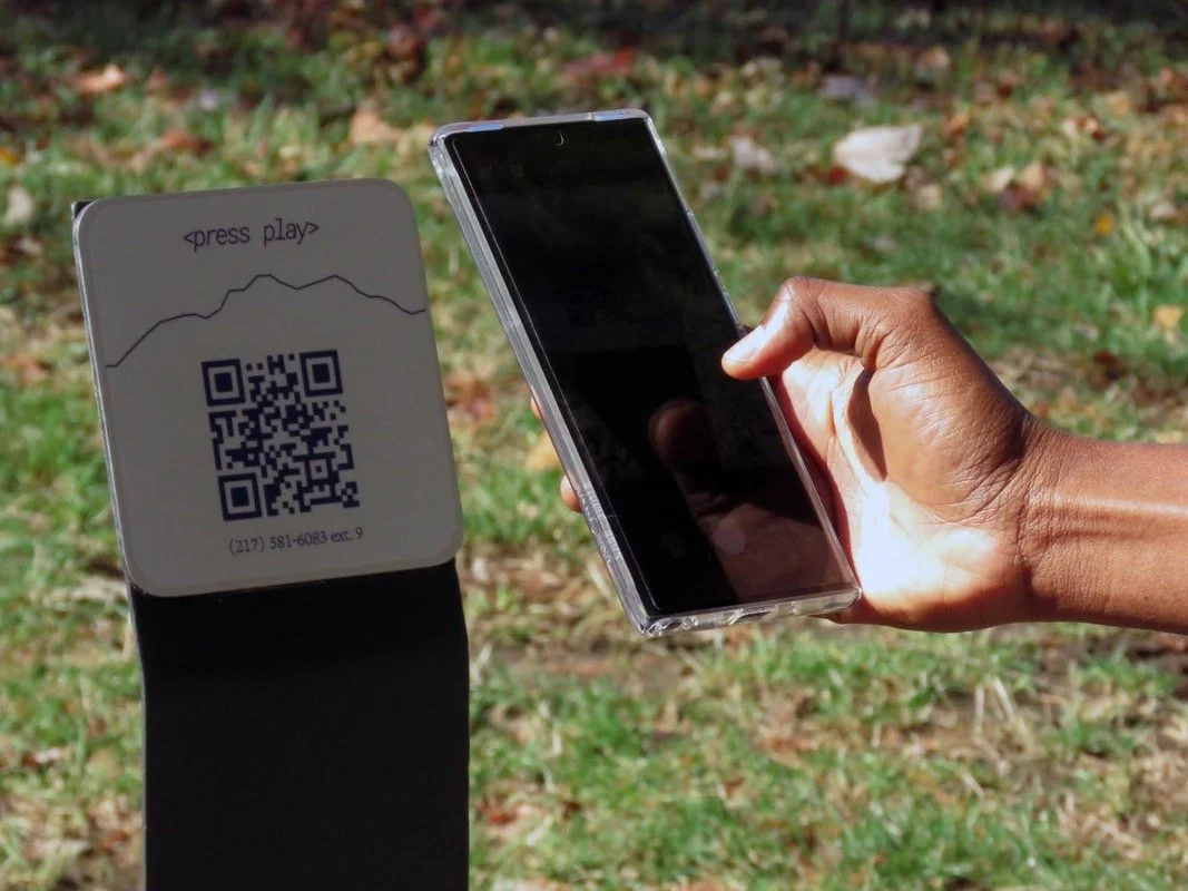 “Under tree canopy” (audio poem installation). Press Play. Tarble Arts Center, Eastern Illinois University, Charleston, 
IL. (2020-2022)
