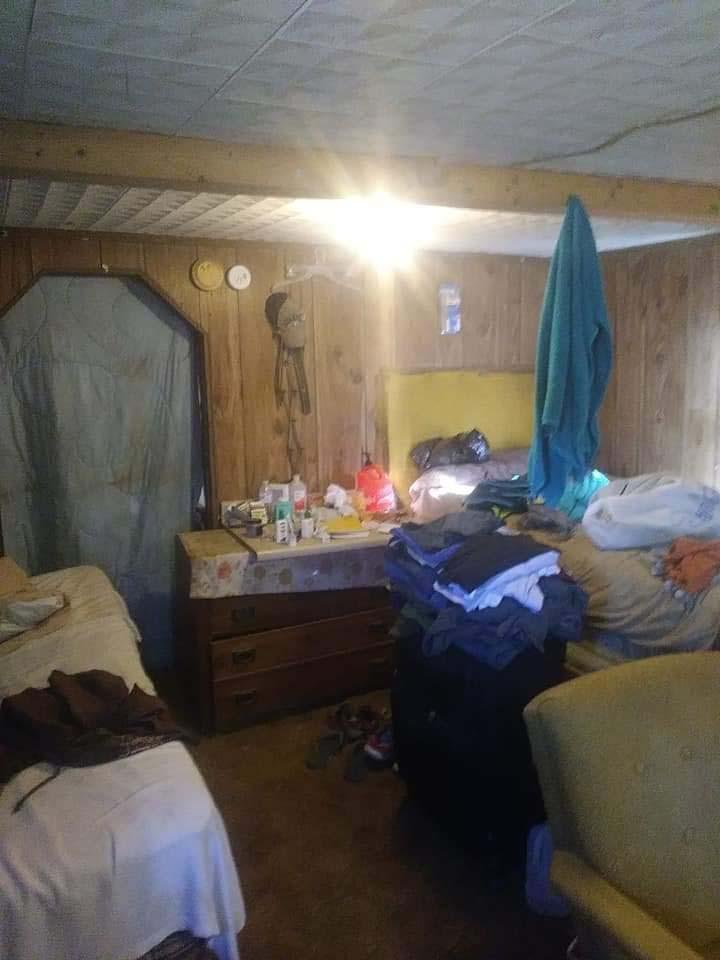  Housing for these guest workers is supposed to be free, meet health and safety standards and is considered part of their pay. Courtesy of Texas RioGrande Legal Aid. 
