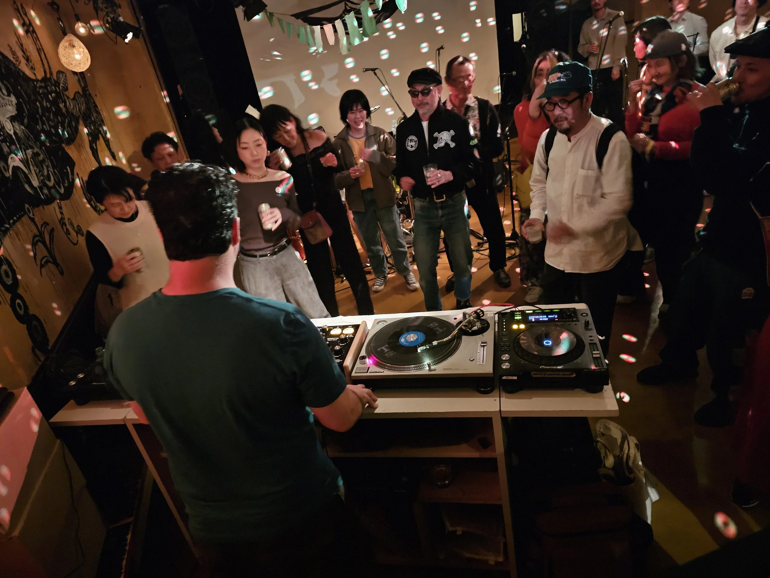 Inside Japan’s Underground Cult To Latin Music