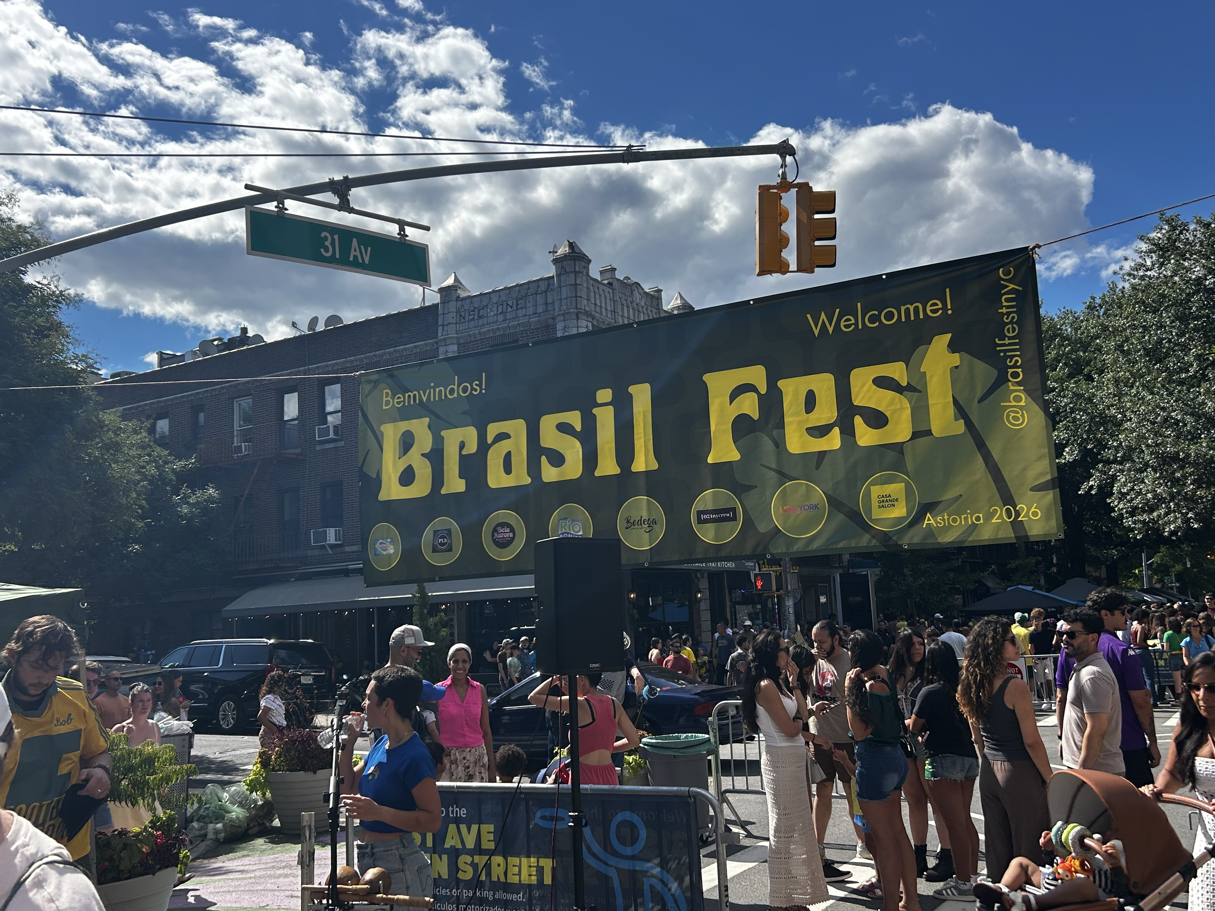Los brasileños se unen en un festival en Nueva York, a pesar de la división política en casa