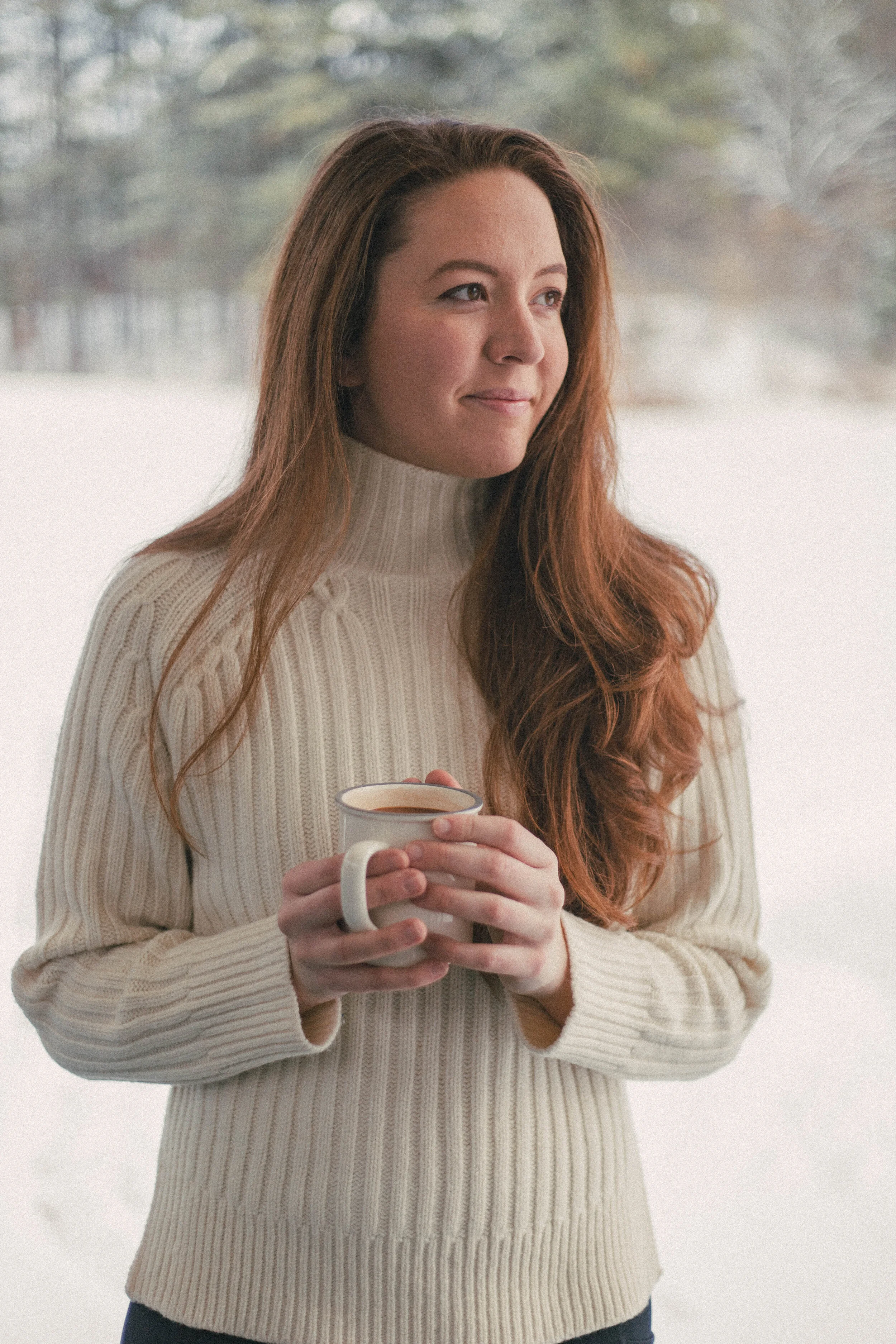 Winter White Fashion, Style, Outfit of the Day, Winter Fashion, Cozy Style, Sweaters, Cold Weather,  Hygge