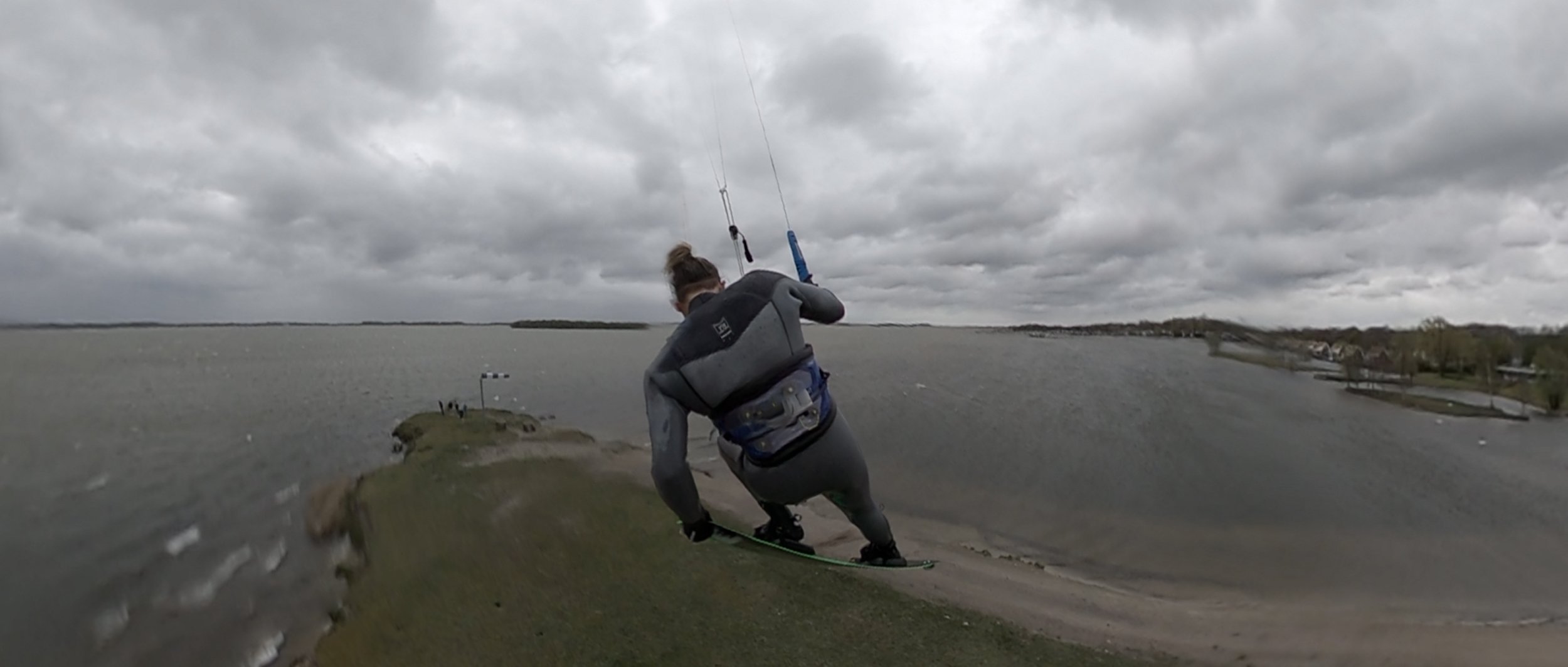 The Good, the Bad and the Ugly - Kiteboarding in Holland.00_02_14_10.Still012.jpg