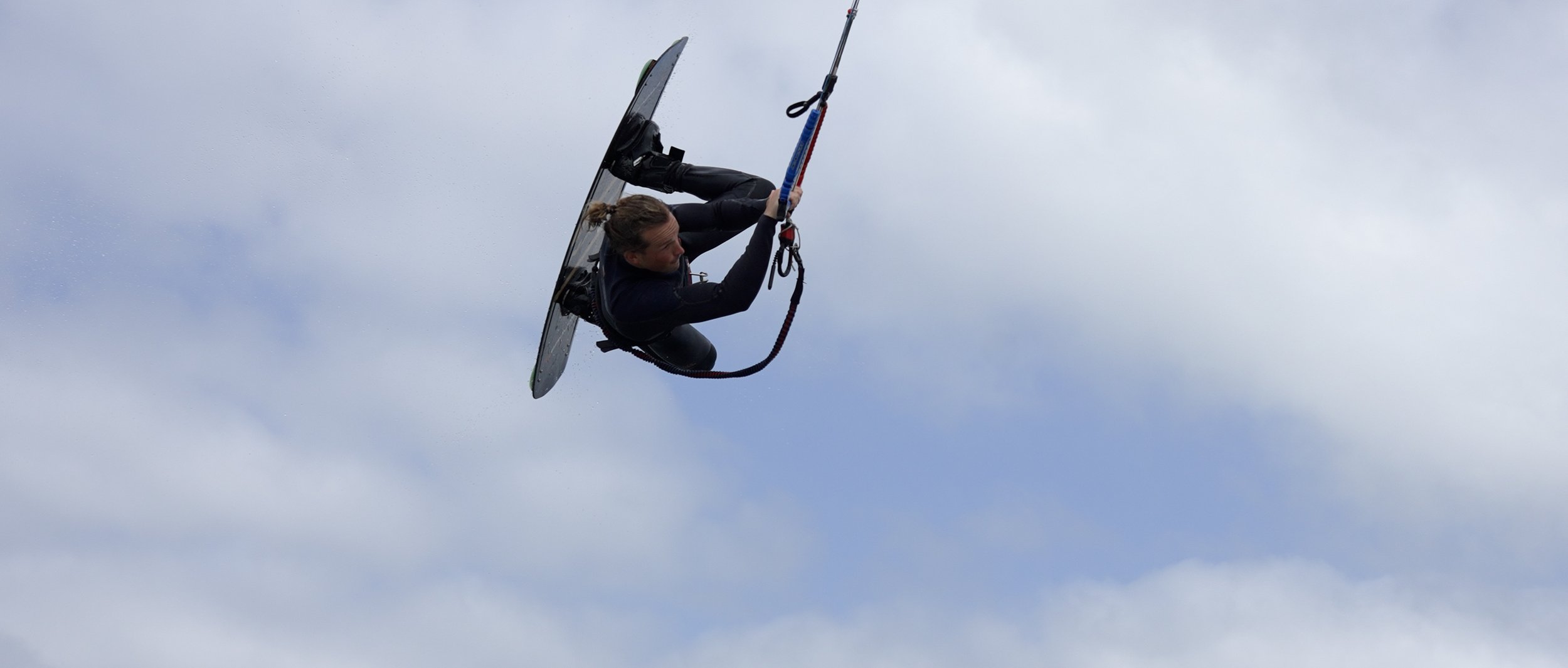 The Good, the Bad and the Ugly - Kiteboarding in Holland.00_10_00_02.Still042.jpg