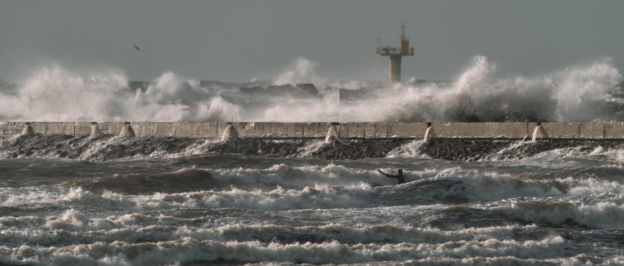 The Good, the Bad and the Ugly - Kiteboarding in Holland.00_14_30_14.Still061.jpg