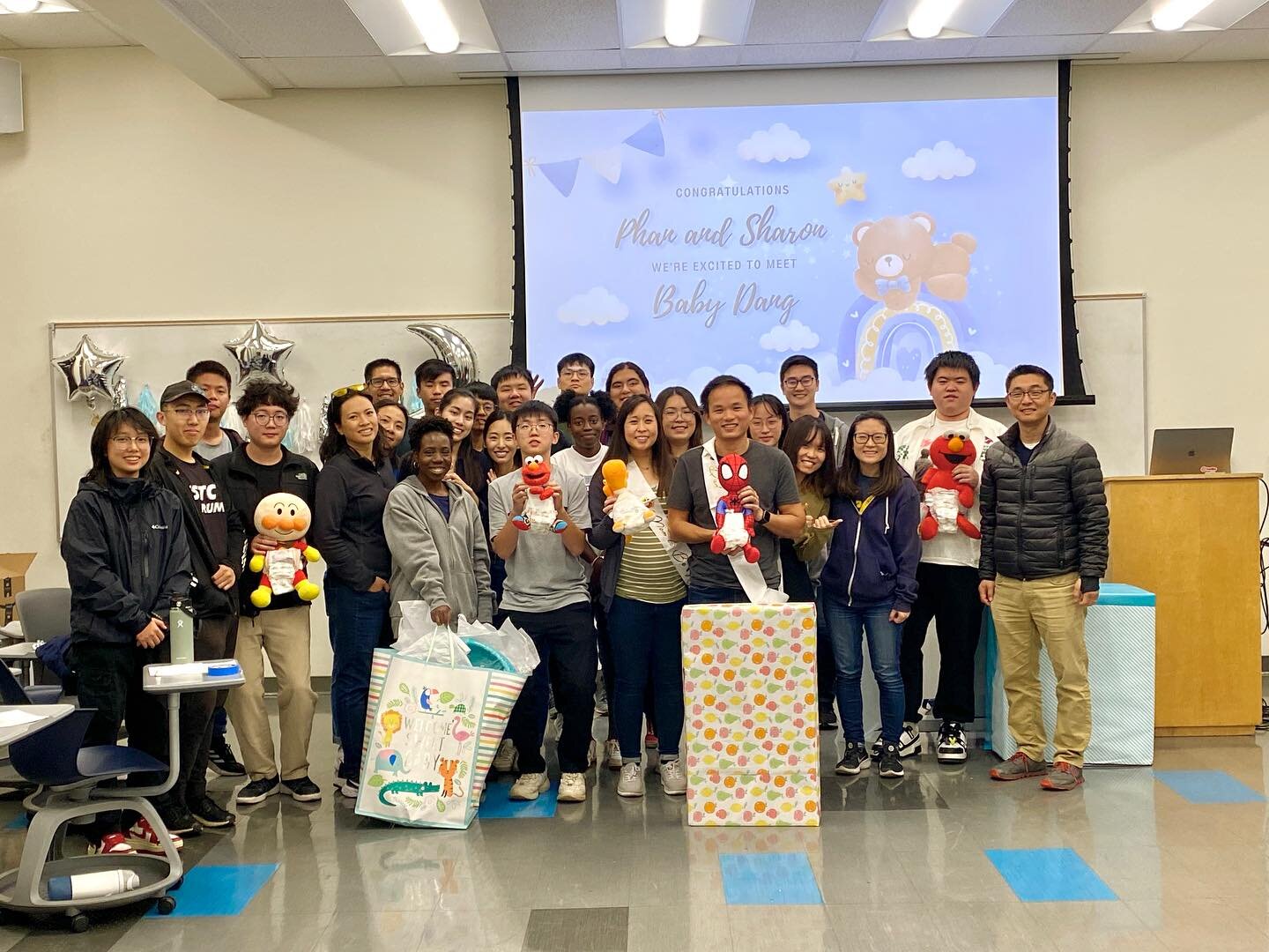 We&rsquo;re excited to meet baby Dang 👶🏻🍼!!!

Both grad and undergrad got to come together to have a baby shower 👶🏻🌧️ for Phan and Sharon&rsquo;s baby to come 🎉 We got to play some fun baby themed games like catching chocolate 💩 in diapers, a