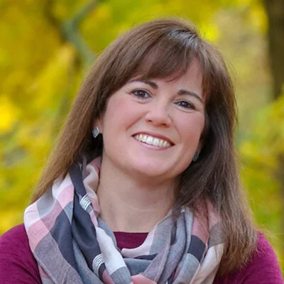 Rachael Barriga Specialty: Consumer Insights, Moderating, UK Knowledge