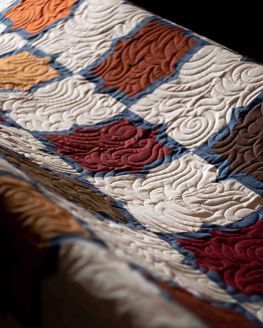 Earth-Wind-&-Fire-Edge-to-Edge-Quilting-1.jpg