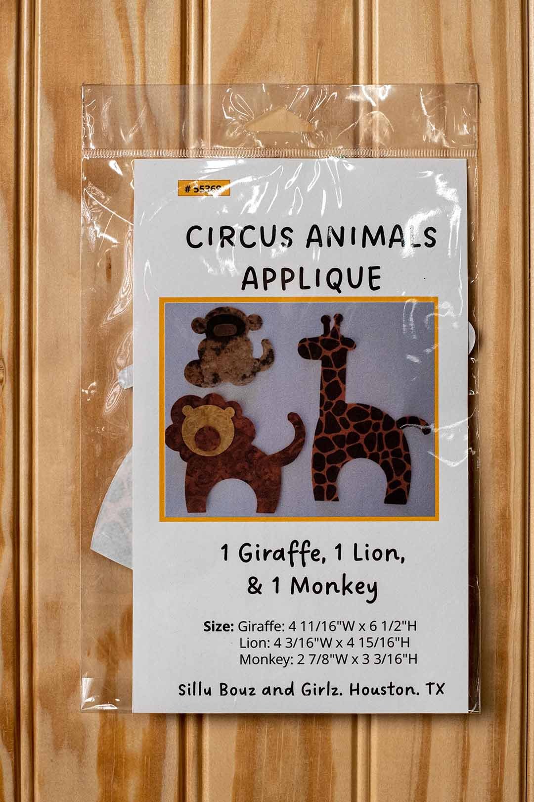 Circus Animals Applique Kit Trad. Giraffe / Batik Monkey
