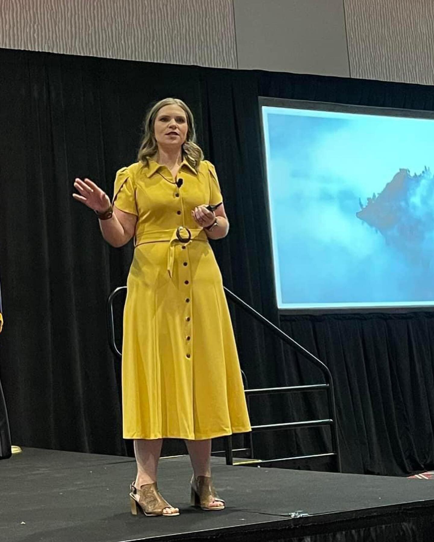 It&rsquo;s easy to get in my head before a keynote, stressing that I might say the wrong thing, trip walking up to the stage, sweat profusely through my dress, or worry what people might think of me.

To manage my nerves, I always go into the bathroo