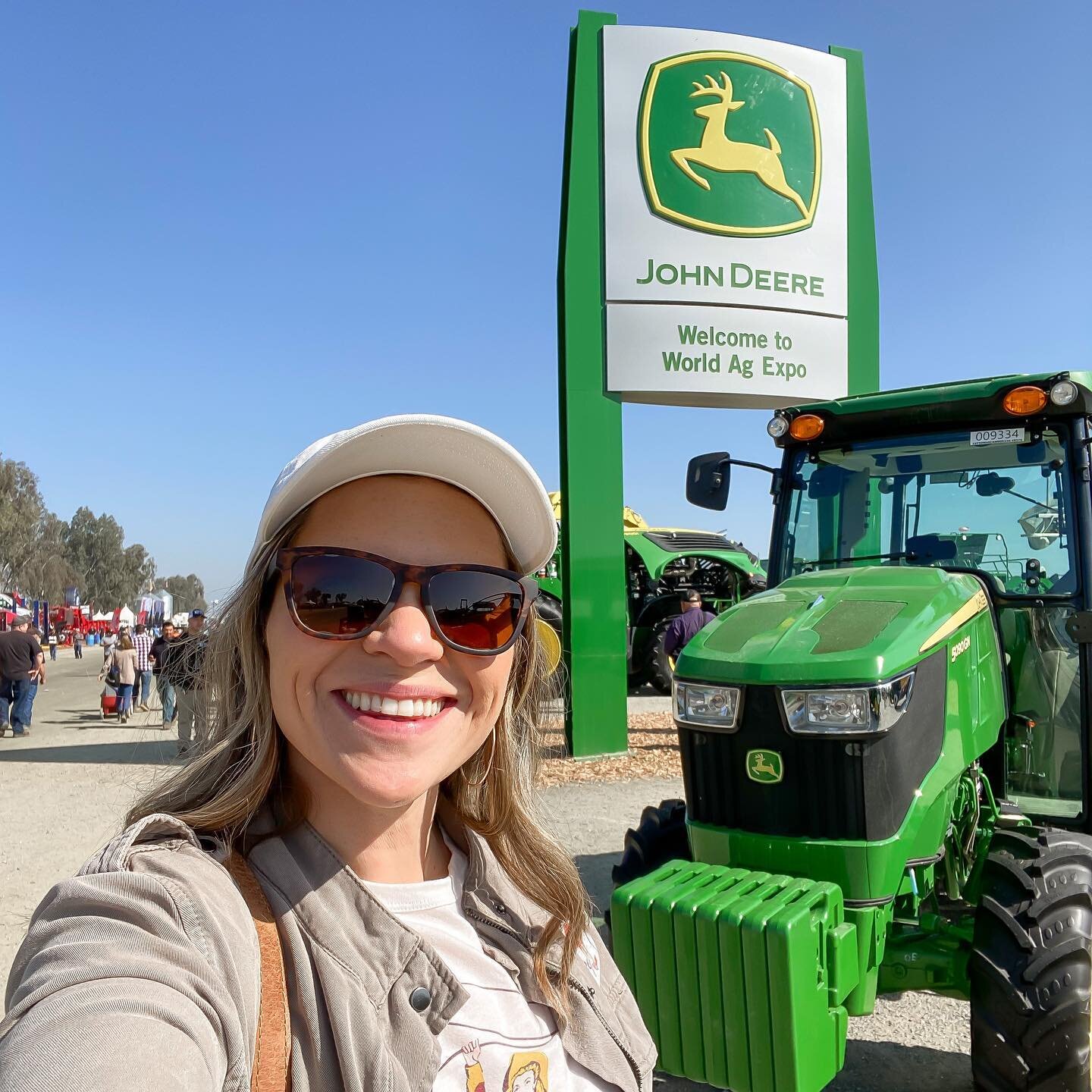 13,000+ steps and a belly full of fresh, dutch oven peach cobbler later, my heart is full after a full day spent at the @worldagexpo with my dad and brothers!

It&rsquo;s been a family tradition as long as I can remember to spend a day at the farm sh