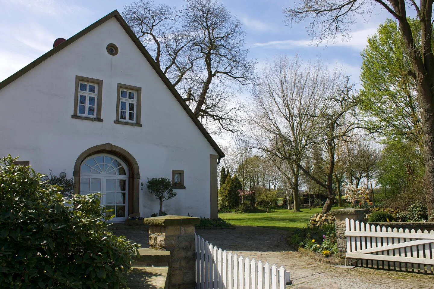 Road Trip Europe Nash West