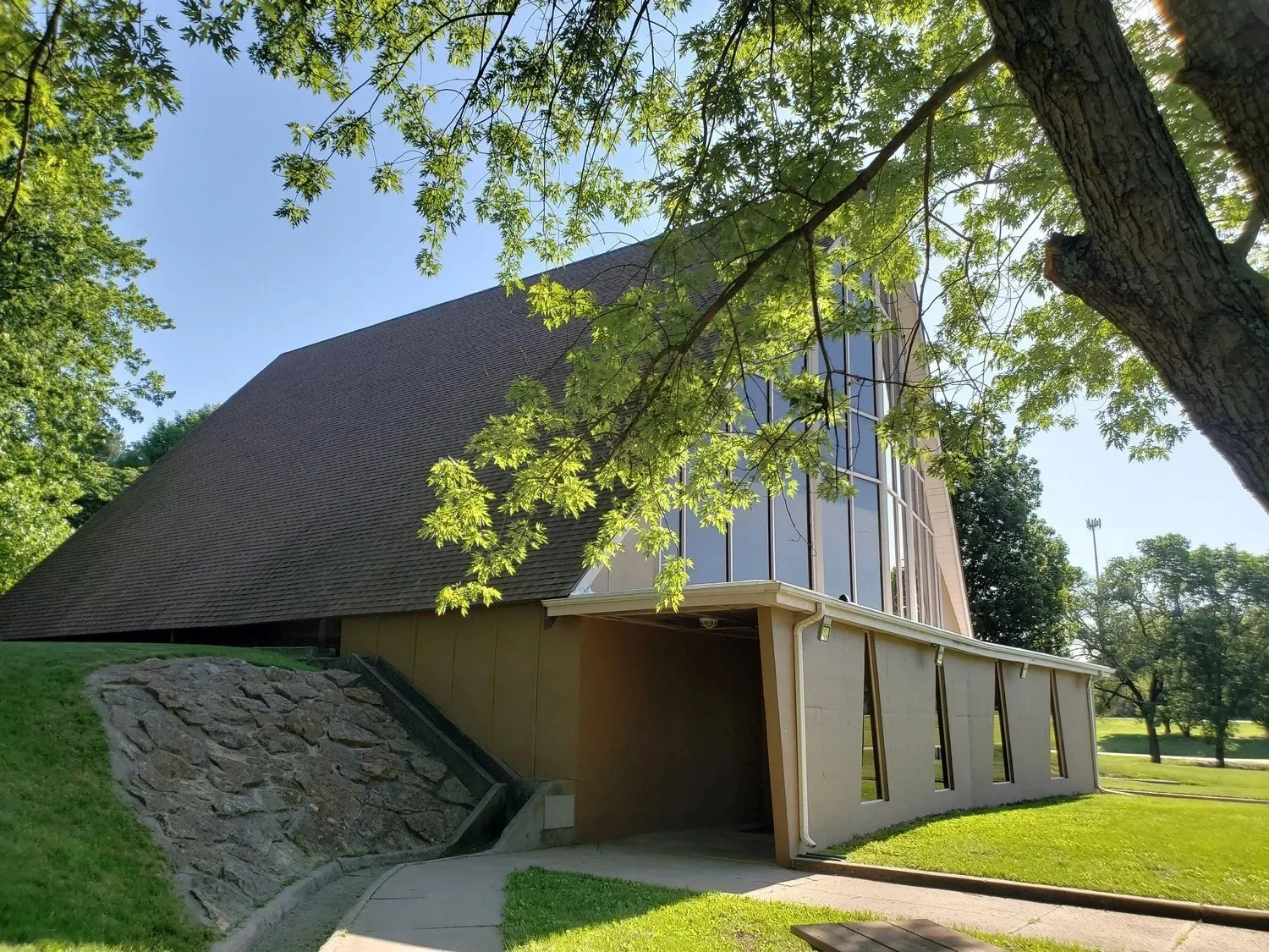 Church+-+outside.jpg