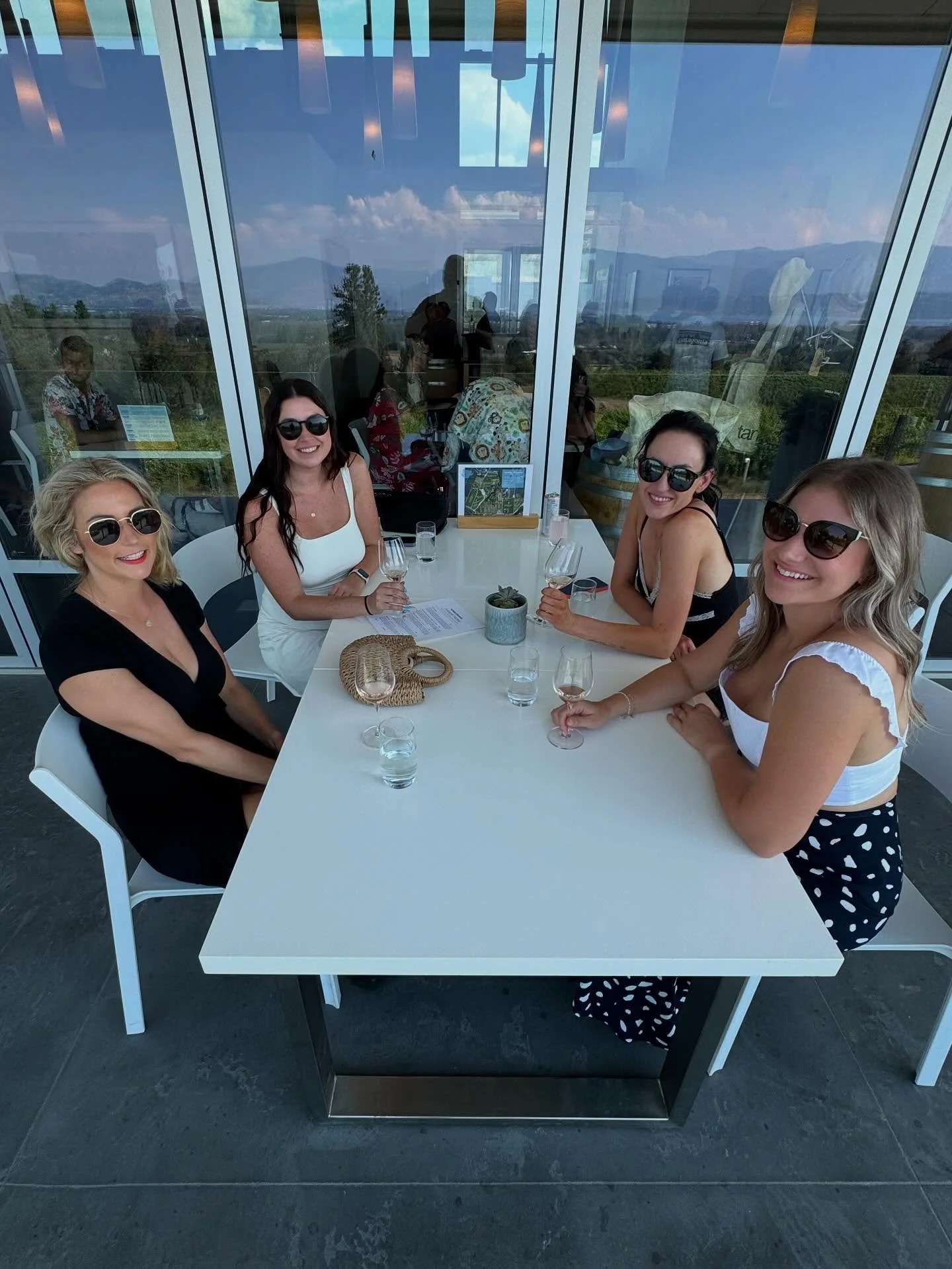 And here&rsquo;s another group of amazing ladies tasting some Riesling at @tantaluswine . Such a nice day!