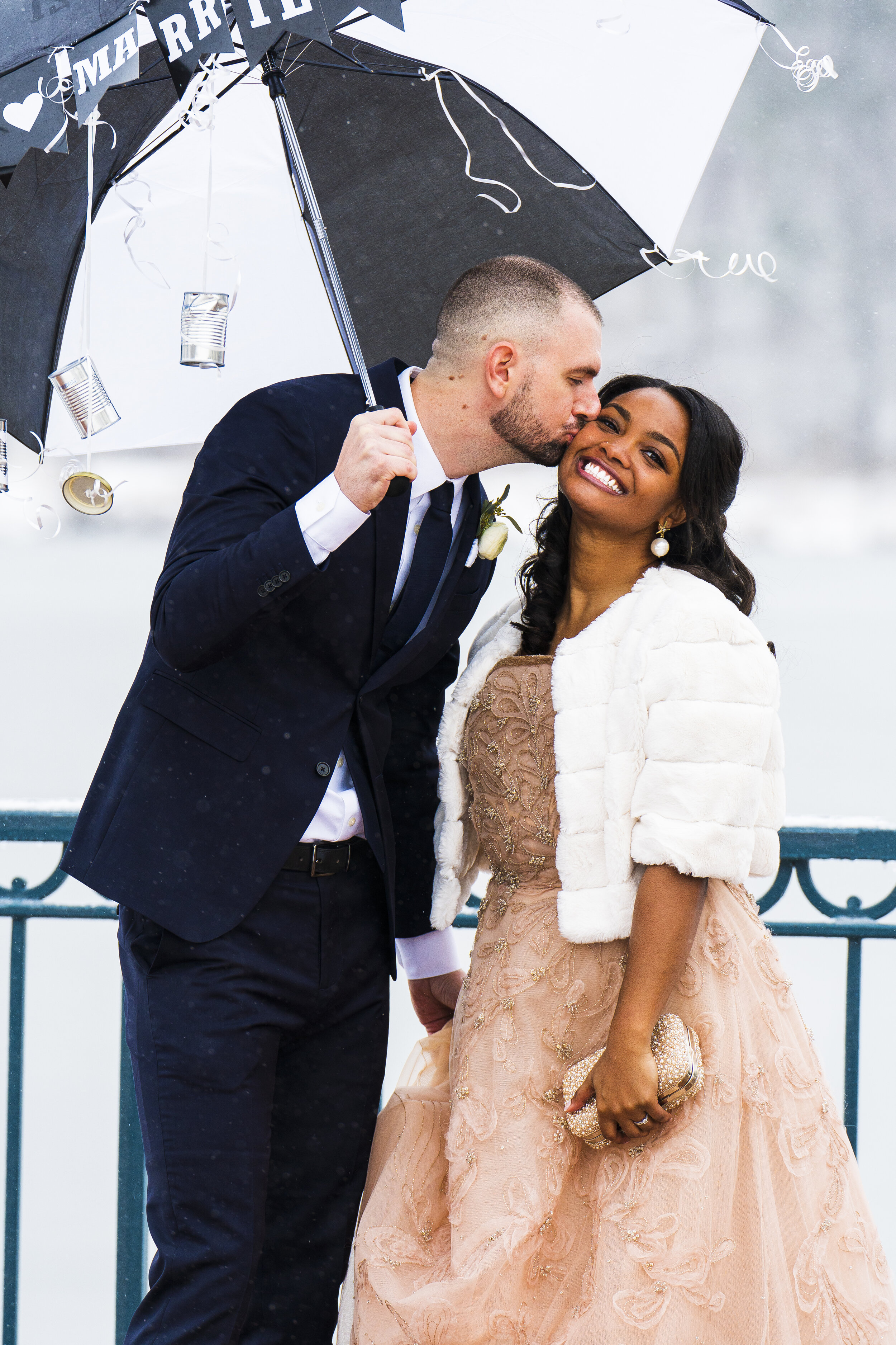 A + K - Weddings Snow Photos