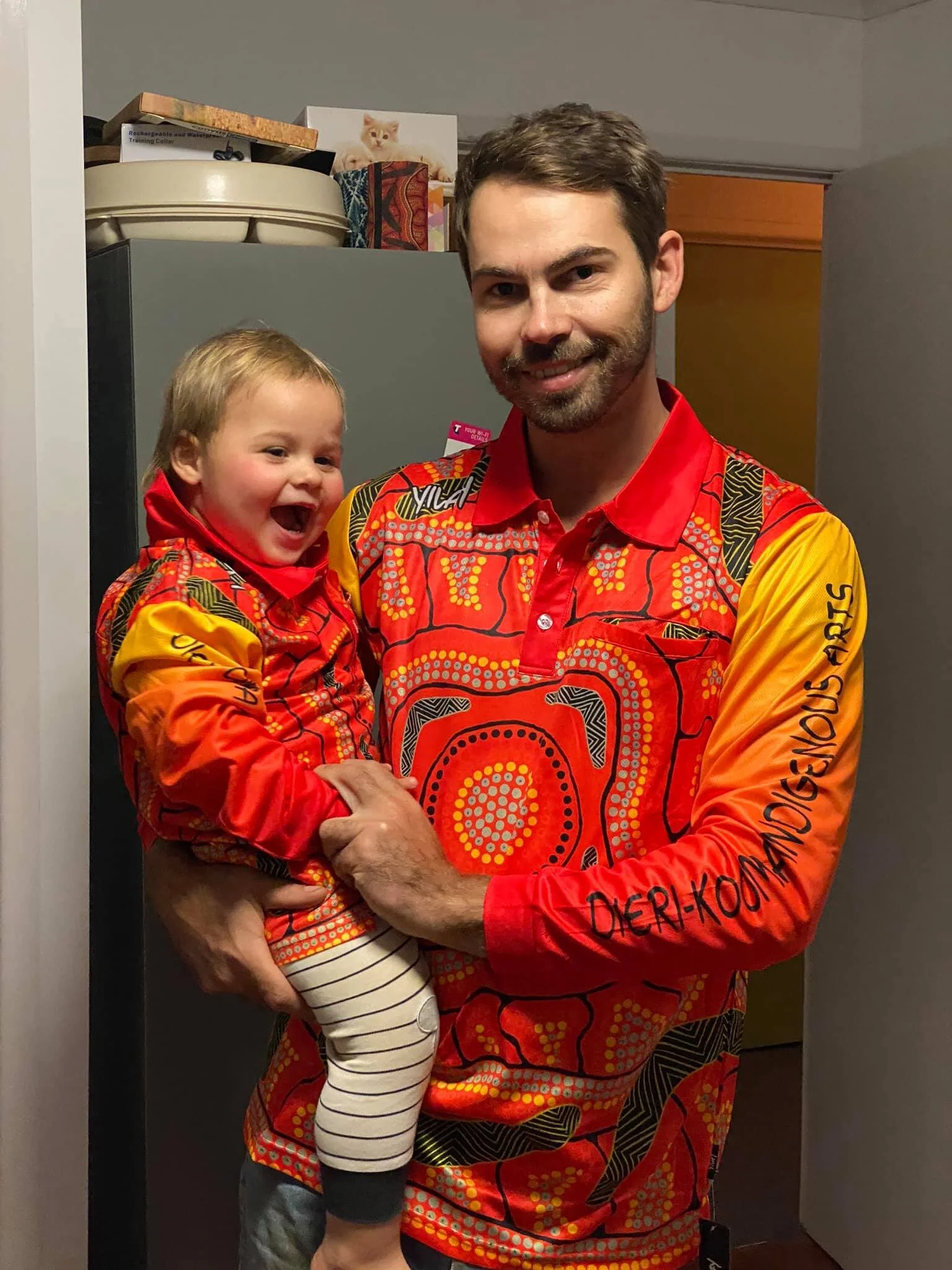 Yilay - Australian Aboriginal Indigenous Clothing