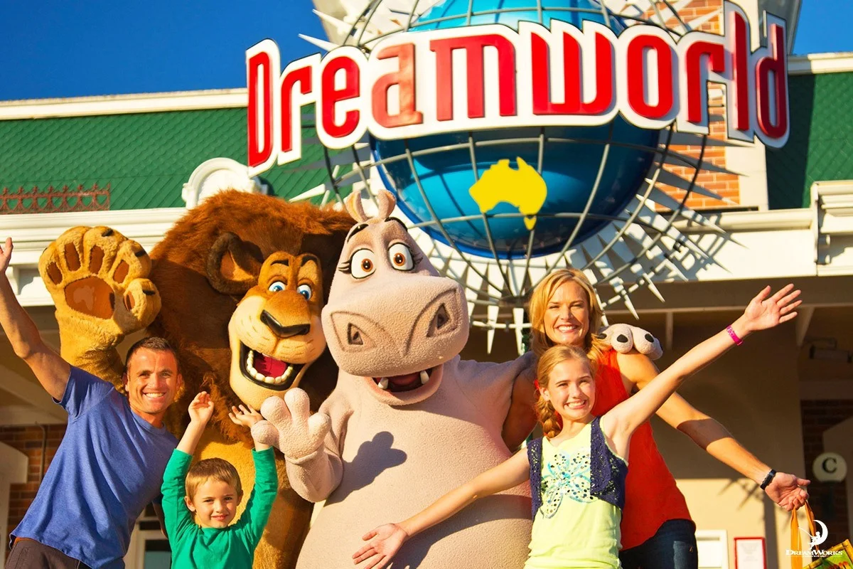 dreamworld-2.jpg