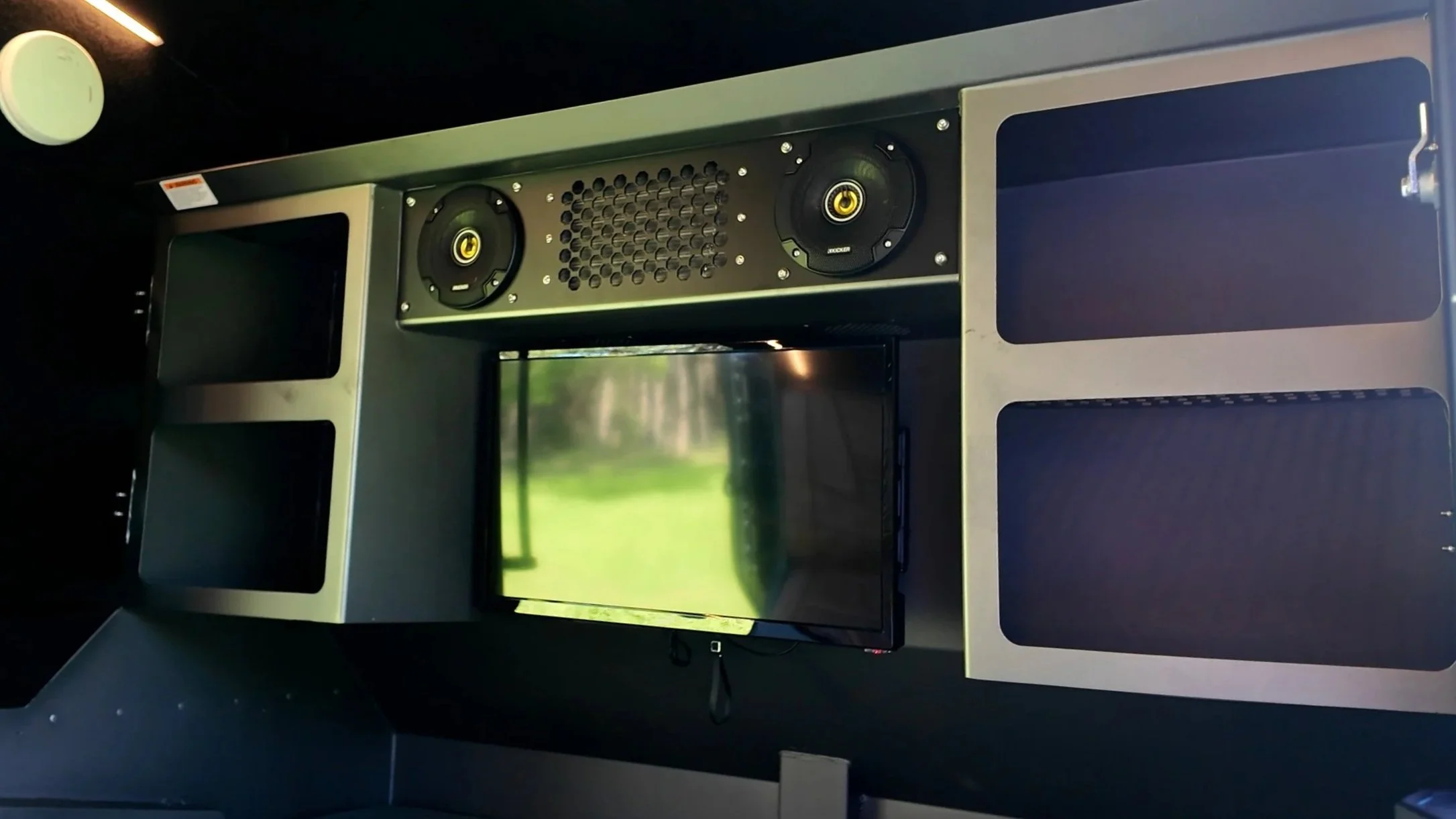 Dual Cupboard and Overhead Storage