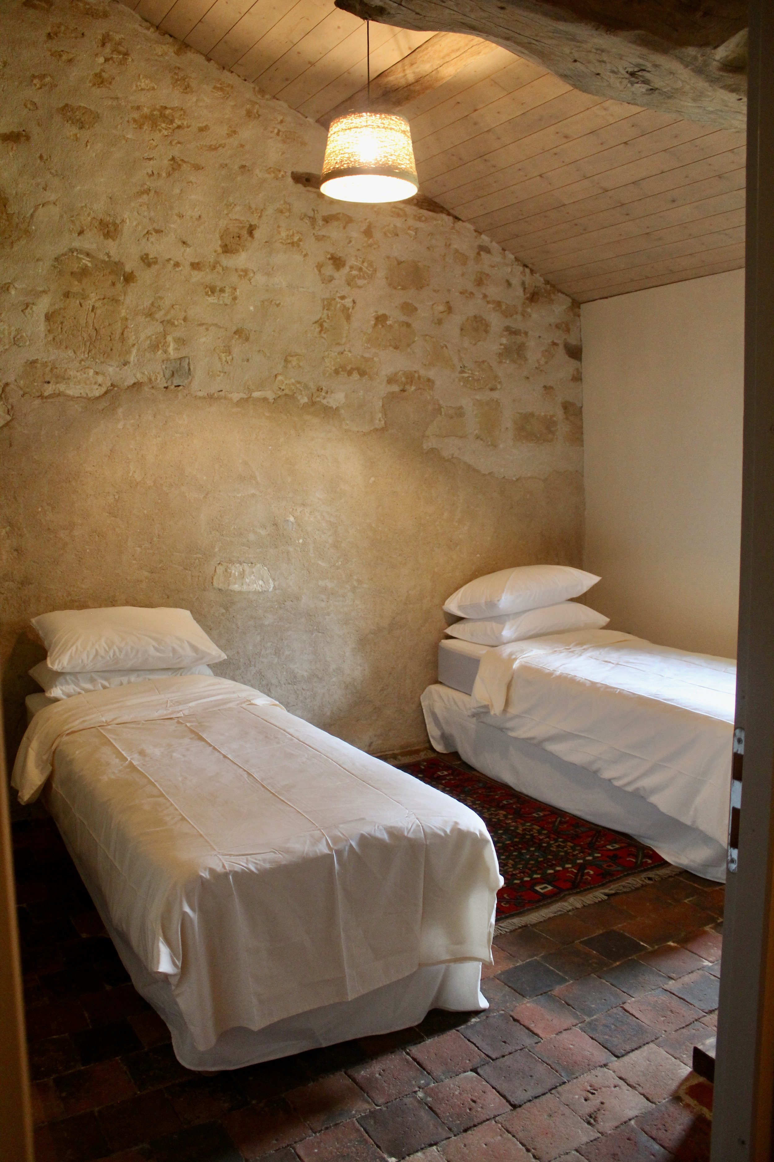 Twin bedroom 3.jpeg