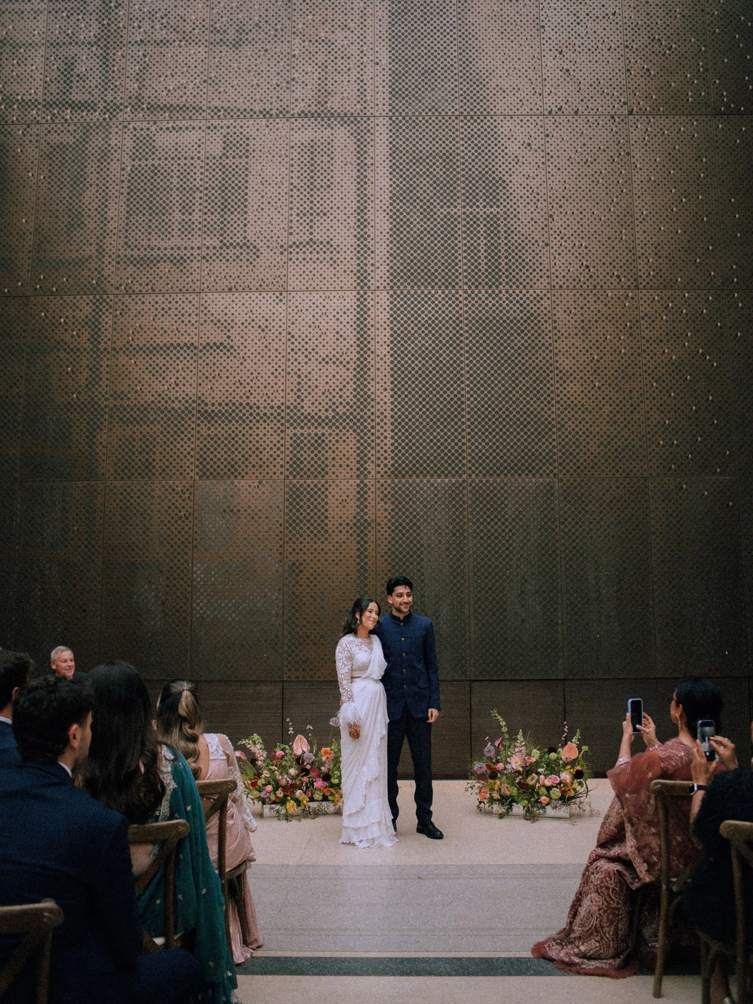 Amanda &amp; Jaspal, Hackney Town Hall

One of those shots that makes me heart skip a tiny bit, what a gorgeous venue and stunning couple to kick off this year with! 

💕 

👰🏻&zwj;♀️🤵🏻&zwj;♂️ - @manda.flint @jaspalbains 
💒 - @hackneyvenues 
📸 -