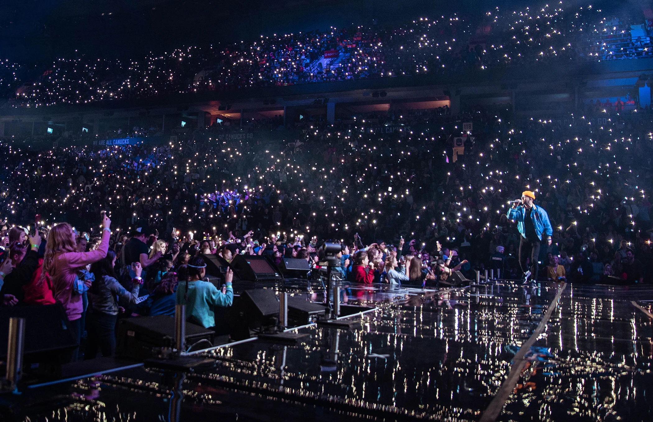 TELUS_SonReal_WEDay_1.jpg