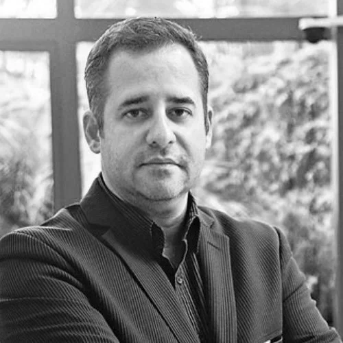 Luis+Fernandez BW.jpg