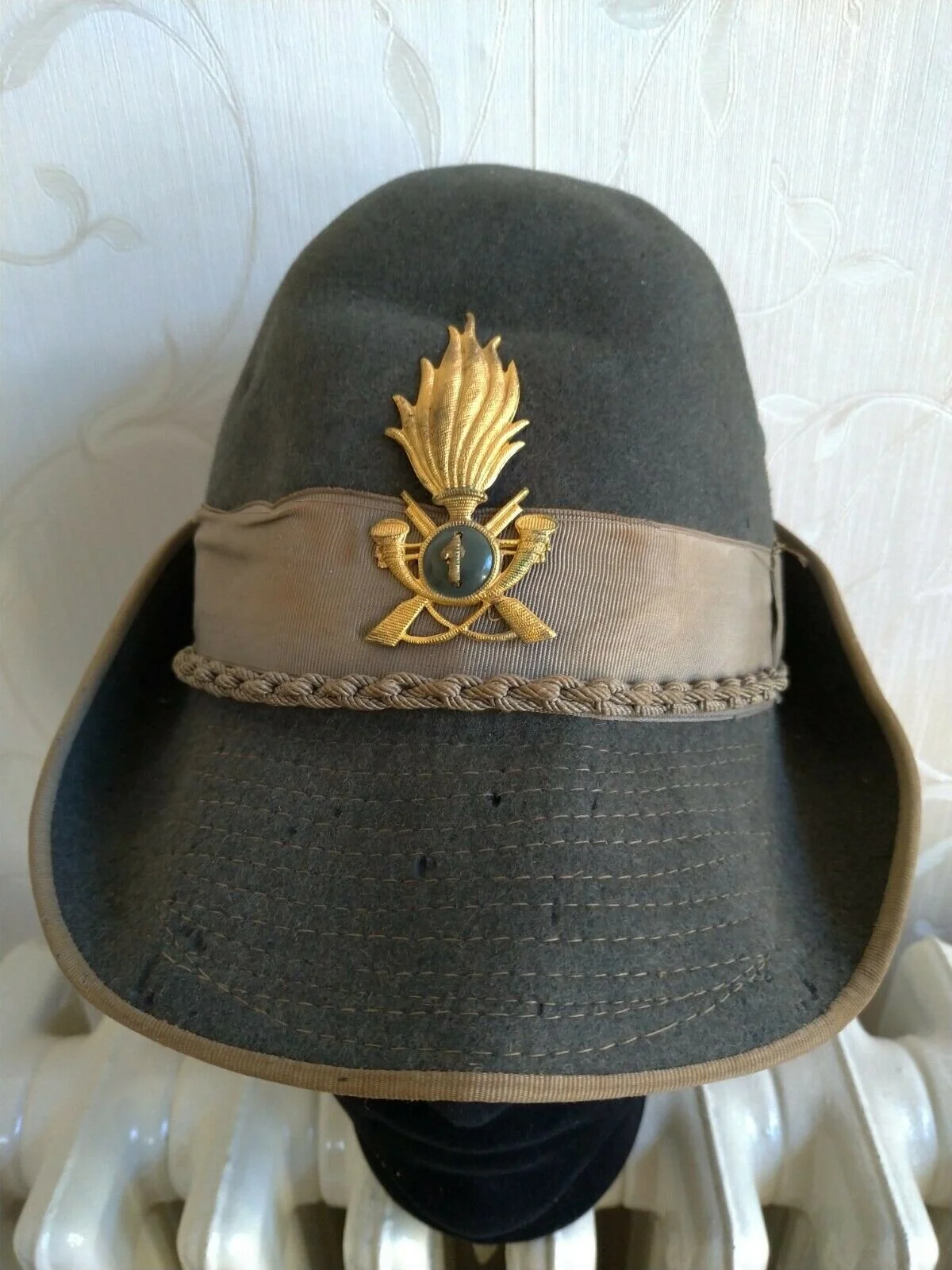 Cappello Alpino Guardia di Finanza GDF Grigioverde — Antiqueboutiqueshop