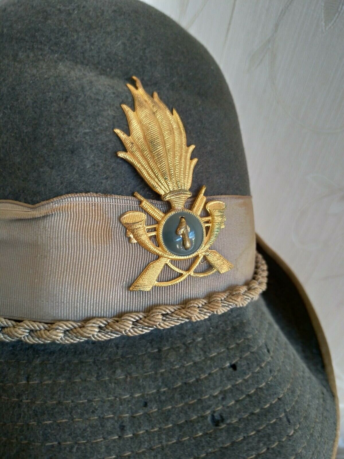 Cappello Alpino Guardia di Finanza GDF Grigioverde — Antiqueboutiqueshop