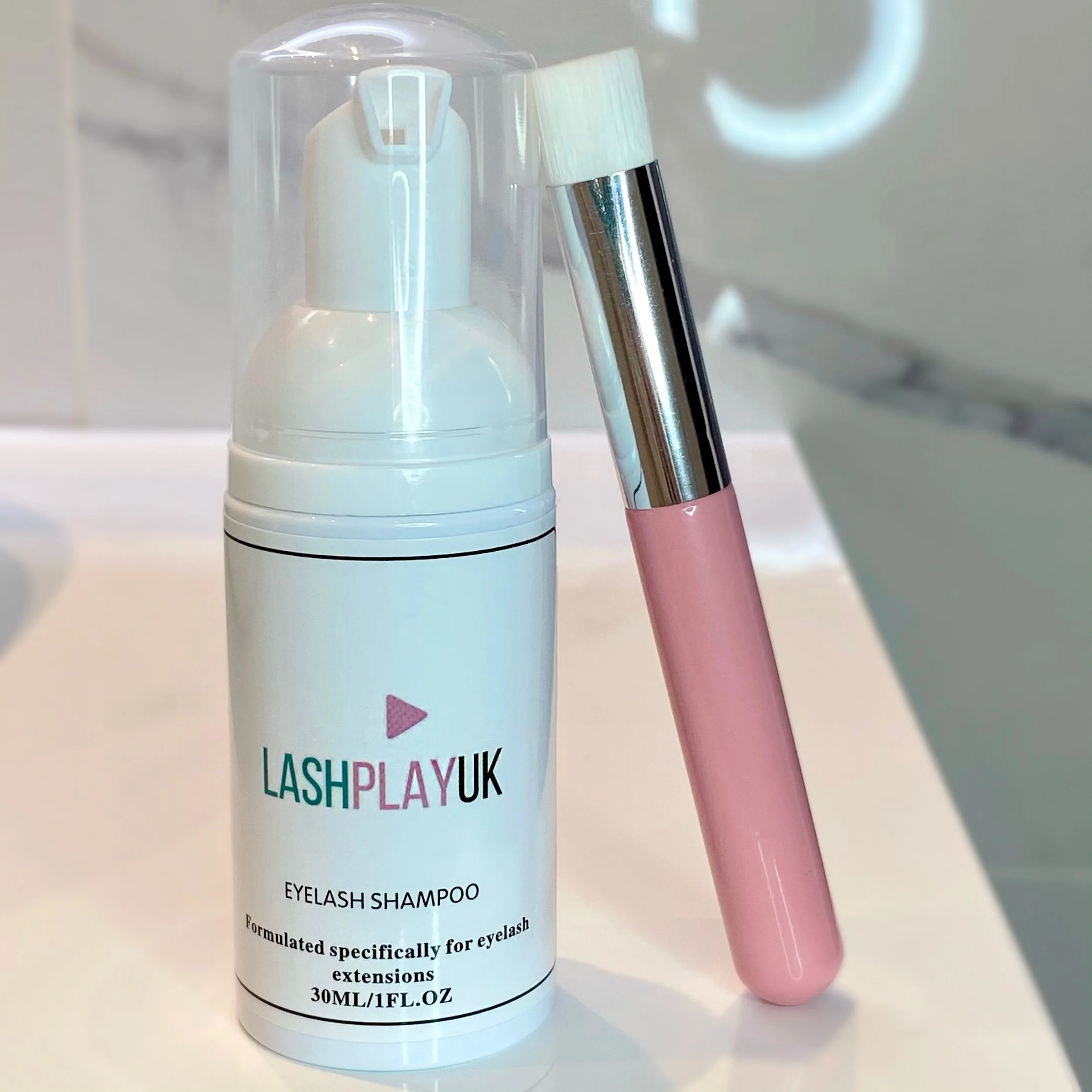 8174D8CC-0116-4C39-AEFA-16400829DA68